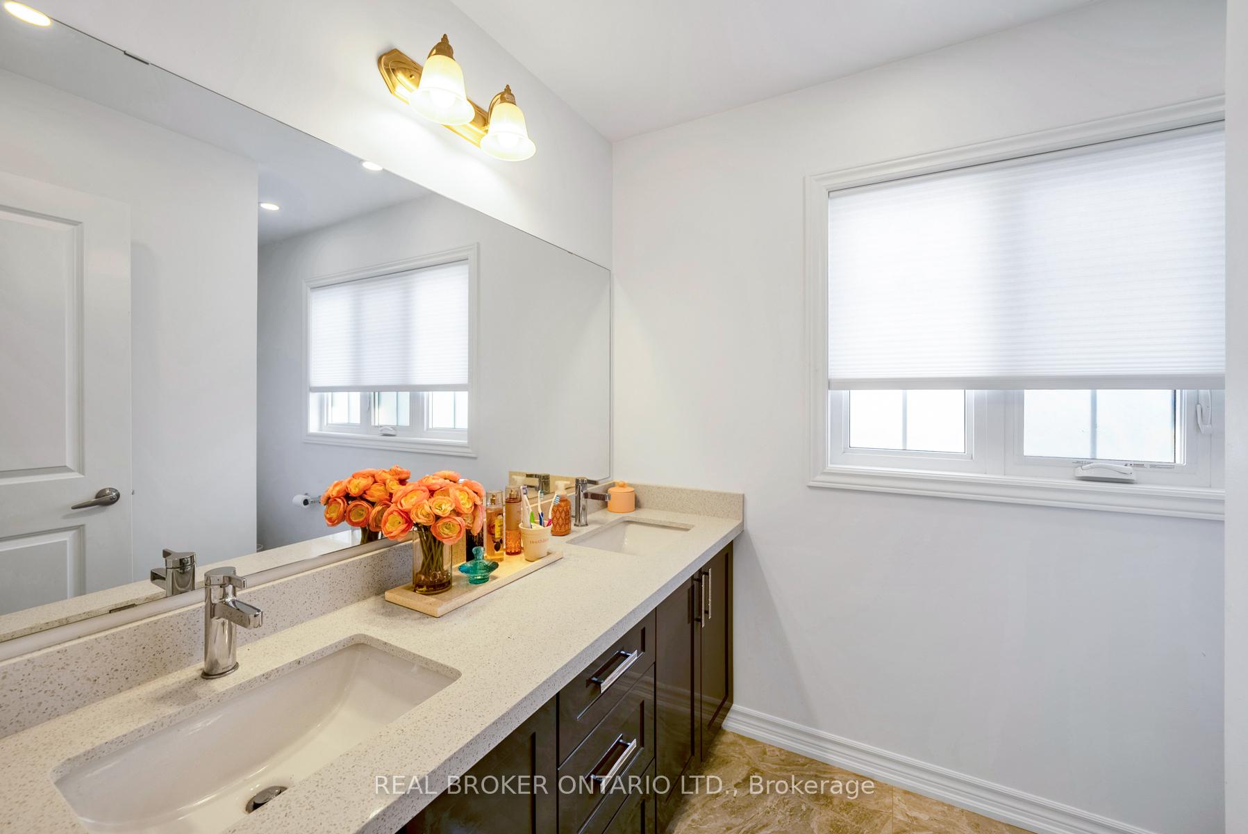 Photo 21 of 49 Mulgrave Street, Whitby, Rural Whitby — HOMEH
