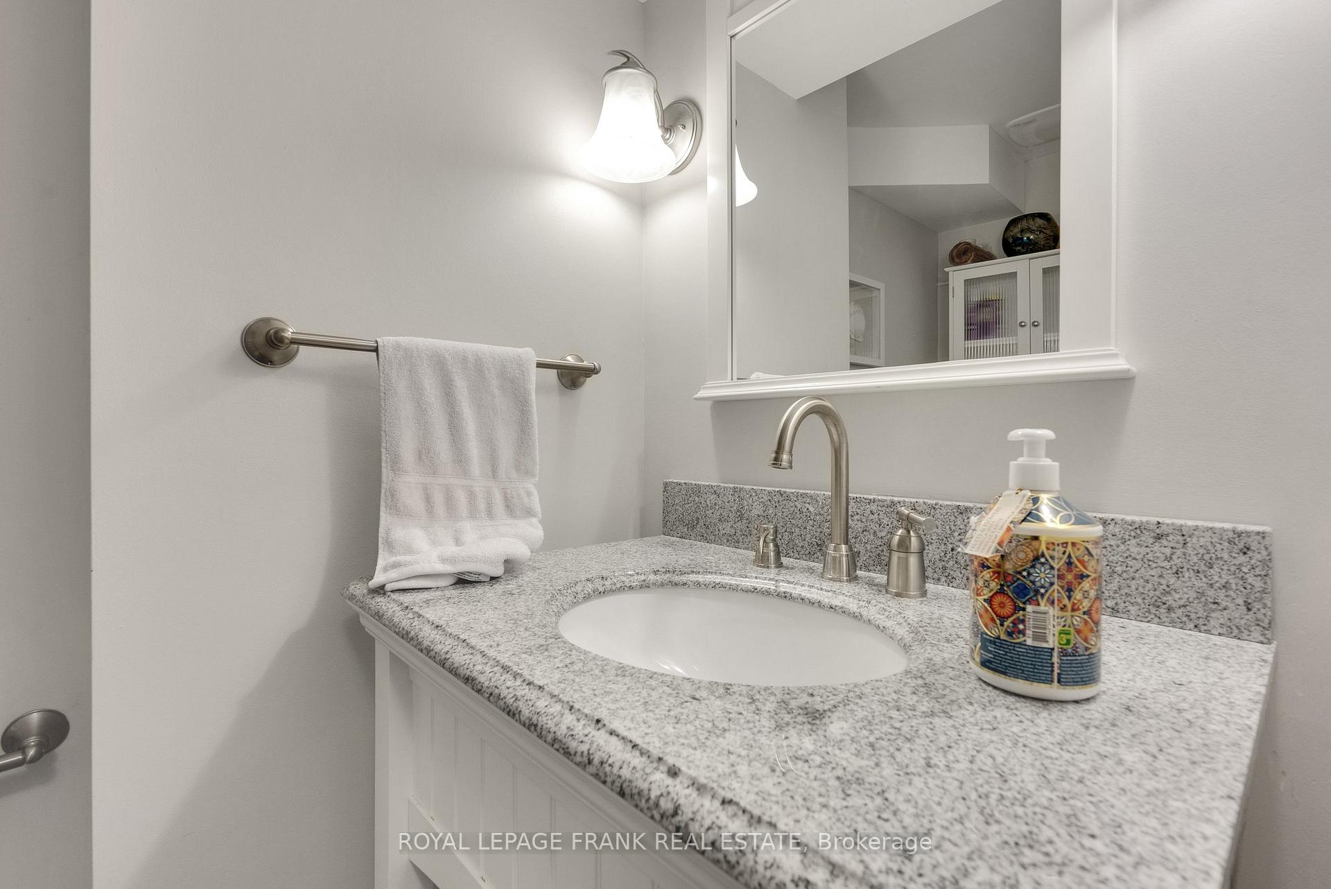 Photo 24 of 1707 Highway 2 Road, Clarington, Courtice — HOMEH