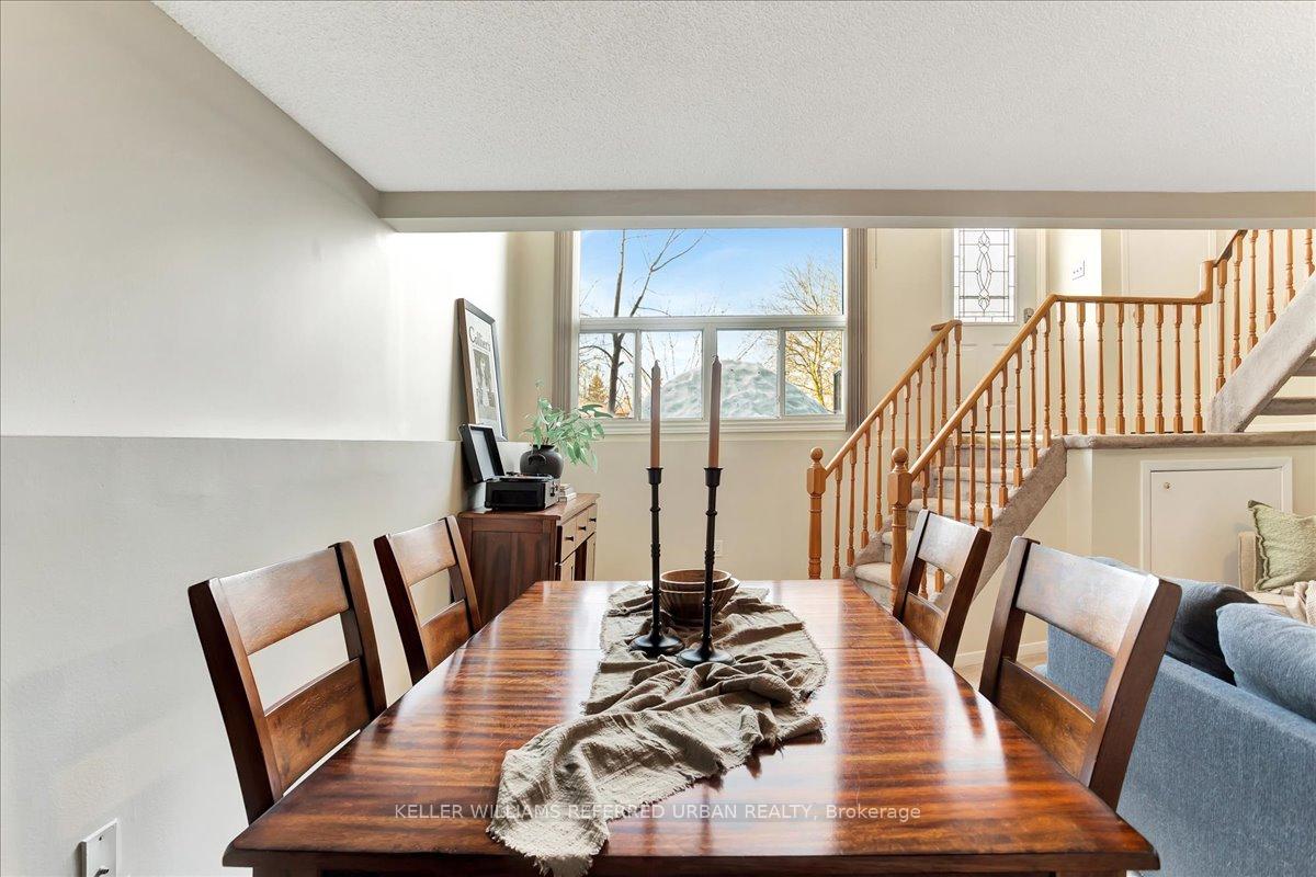 Photo 28 of 39 Doris Drive, Barrie, Allandale Heights — HOMEH