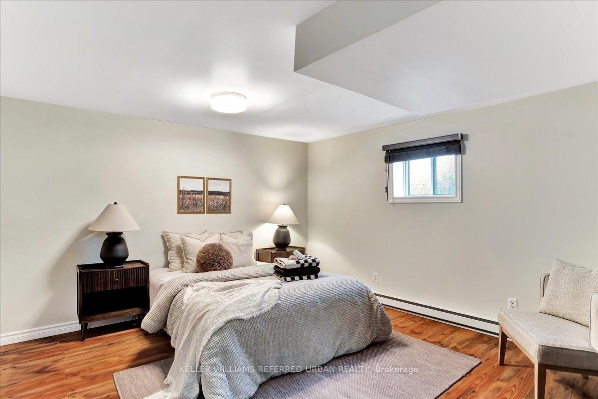 Photo 18 of 39 Doris Drive, Barrie, Allandale Heights — HOMEH