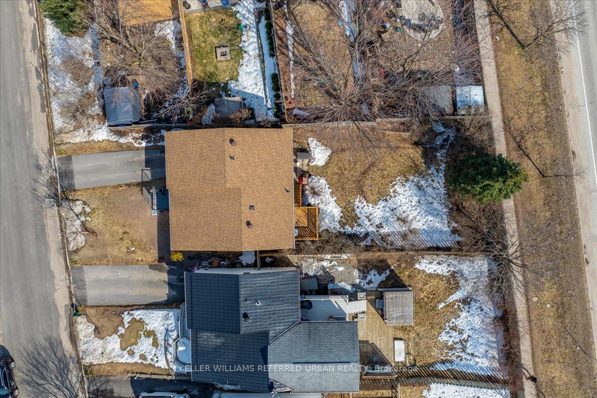 Photo 36 of 39 Doris Drive, Barrie, Allandale Heights — HOMEH
