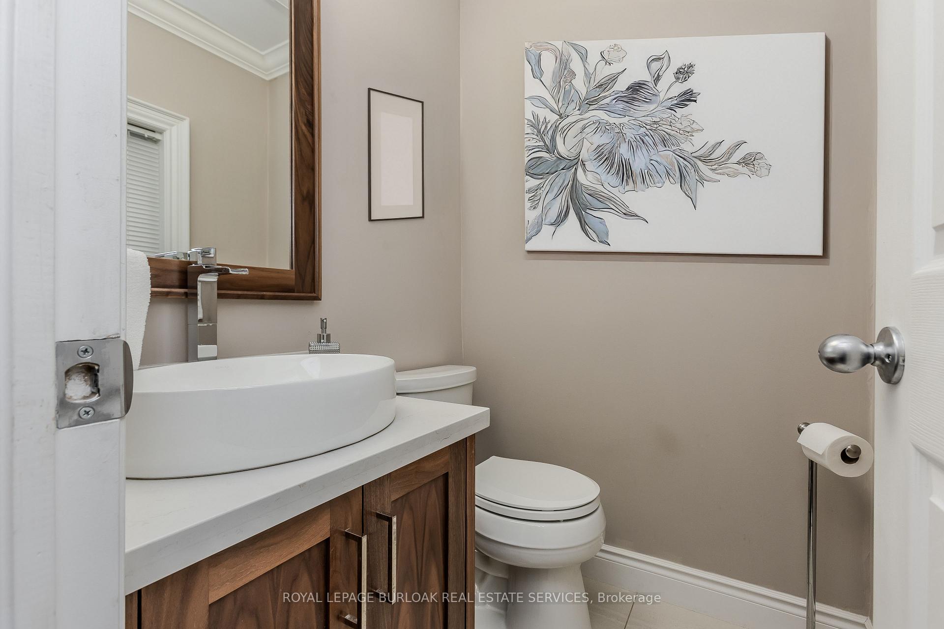 Photo 19 of 2 Heathfield Crescent, Hamilton, Waterdown — HOMEH