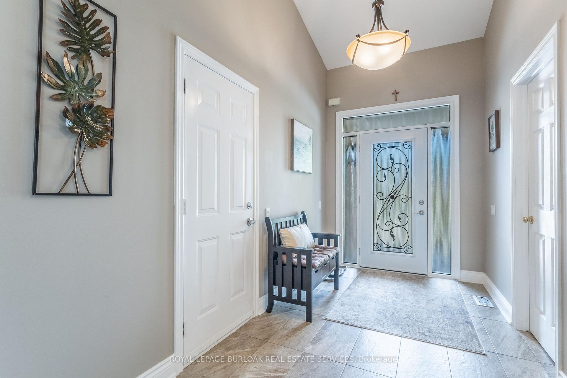 Photo 7 of 2605 Armour Crescent, Burlington, Rose — HOMEH
