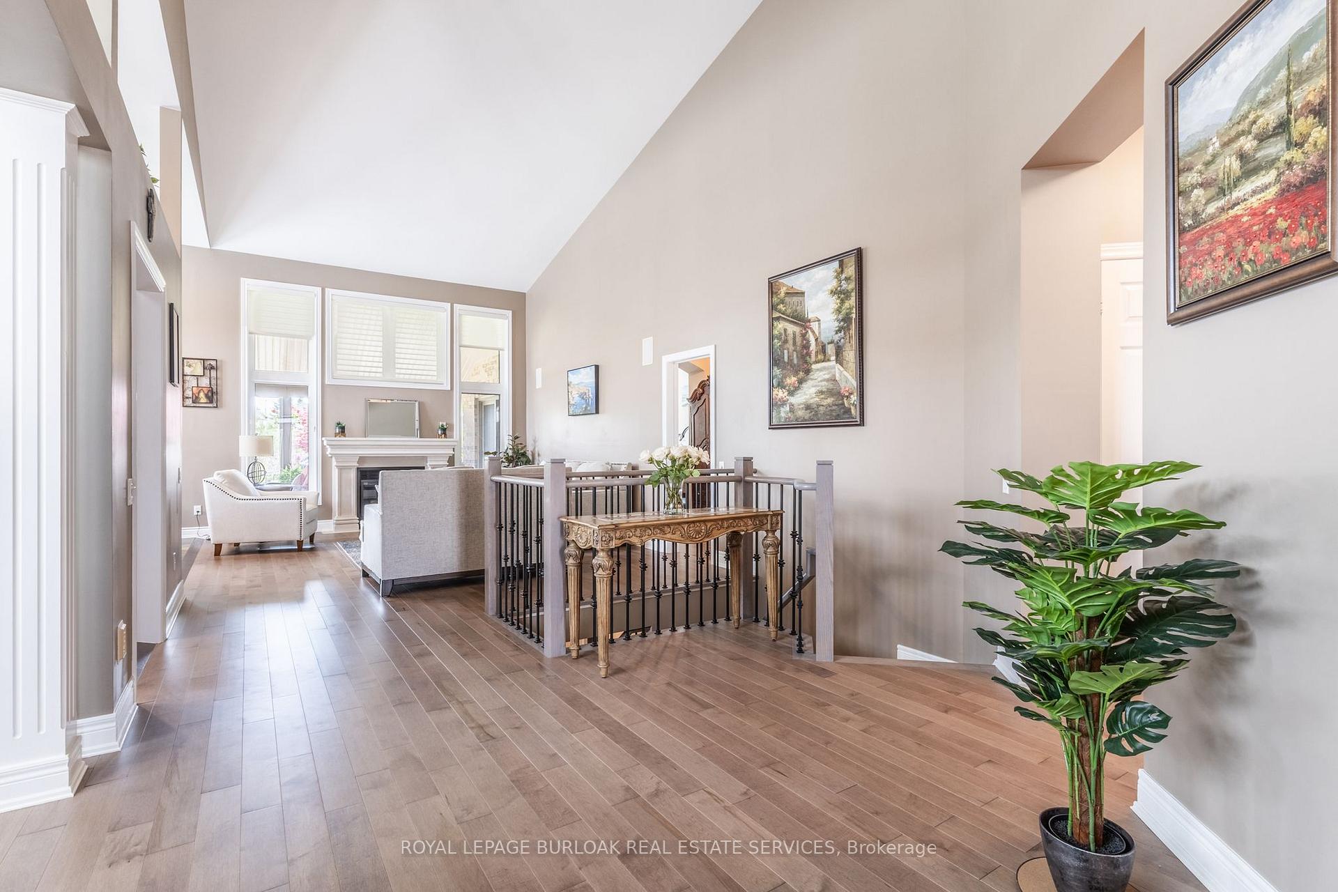 Photo 9 of 2605 Armour Crescent, Burlington, Rose — HOMEH