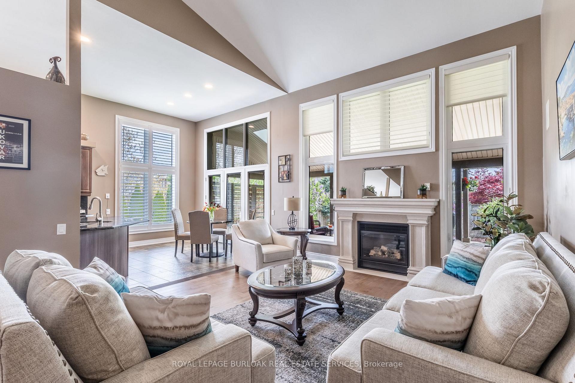 Photo 15 of 2605 Armour Crescent, Burlington, Rose — HOMEH