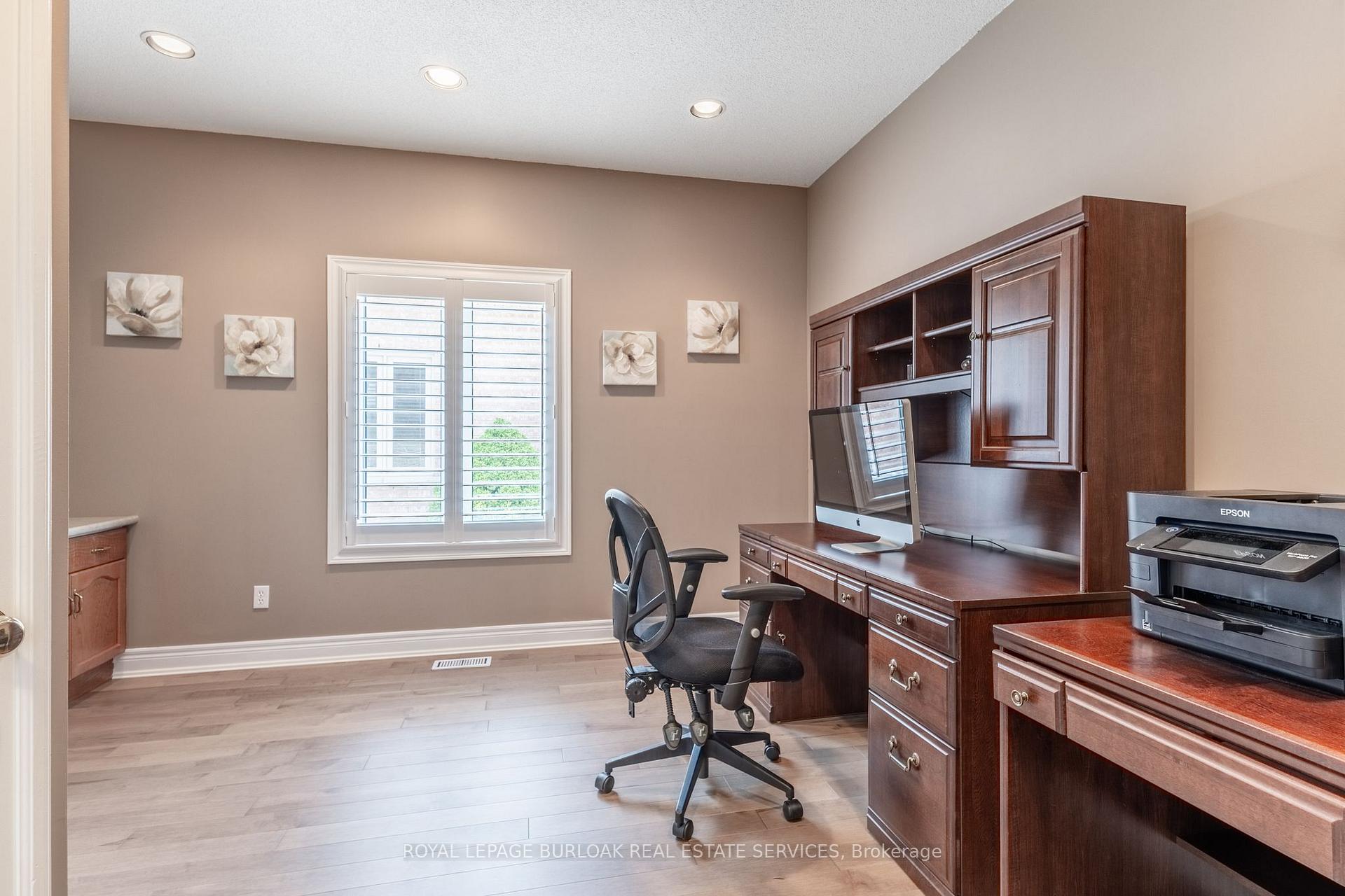 Photo 25 of 2605 Armour Crescent, Burlington, Rose — HOMEH