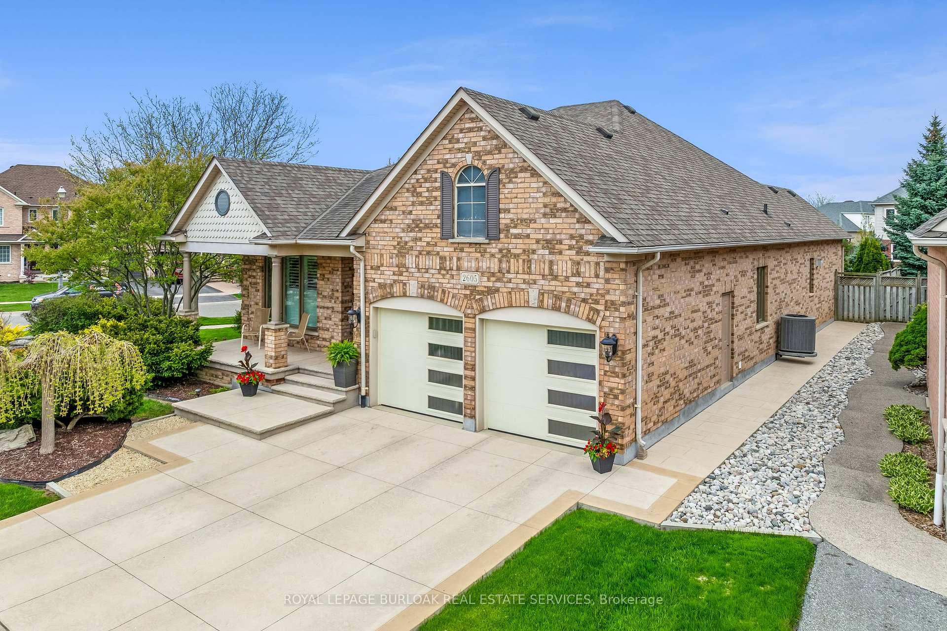 Photo 44 of 2605 Armour Crescent, Burlington, Rose — HOMEH