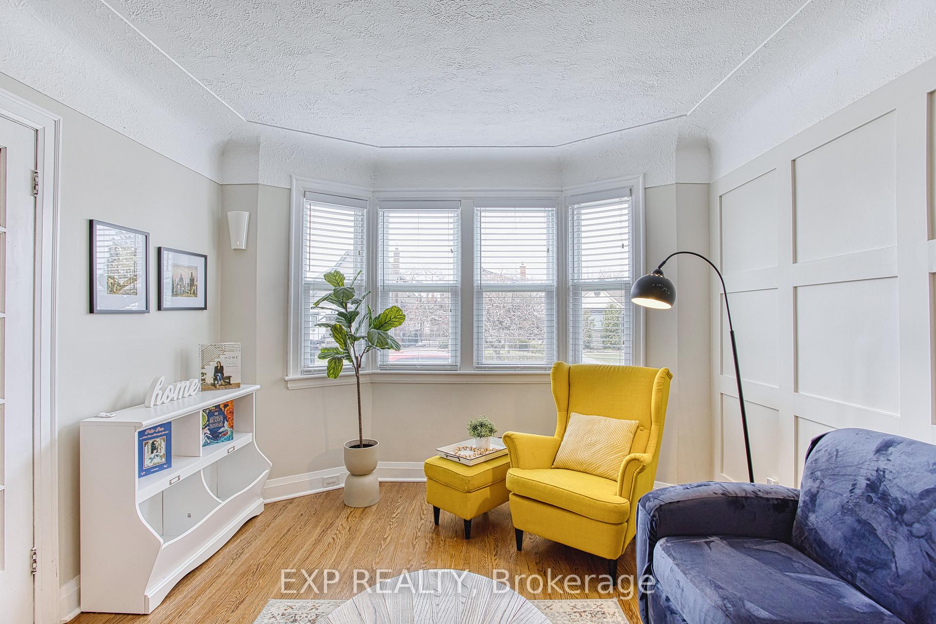 Photo 42 of 49 Barons Avenue S, Hamilton, Bartonville — HOMEH