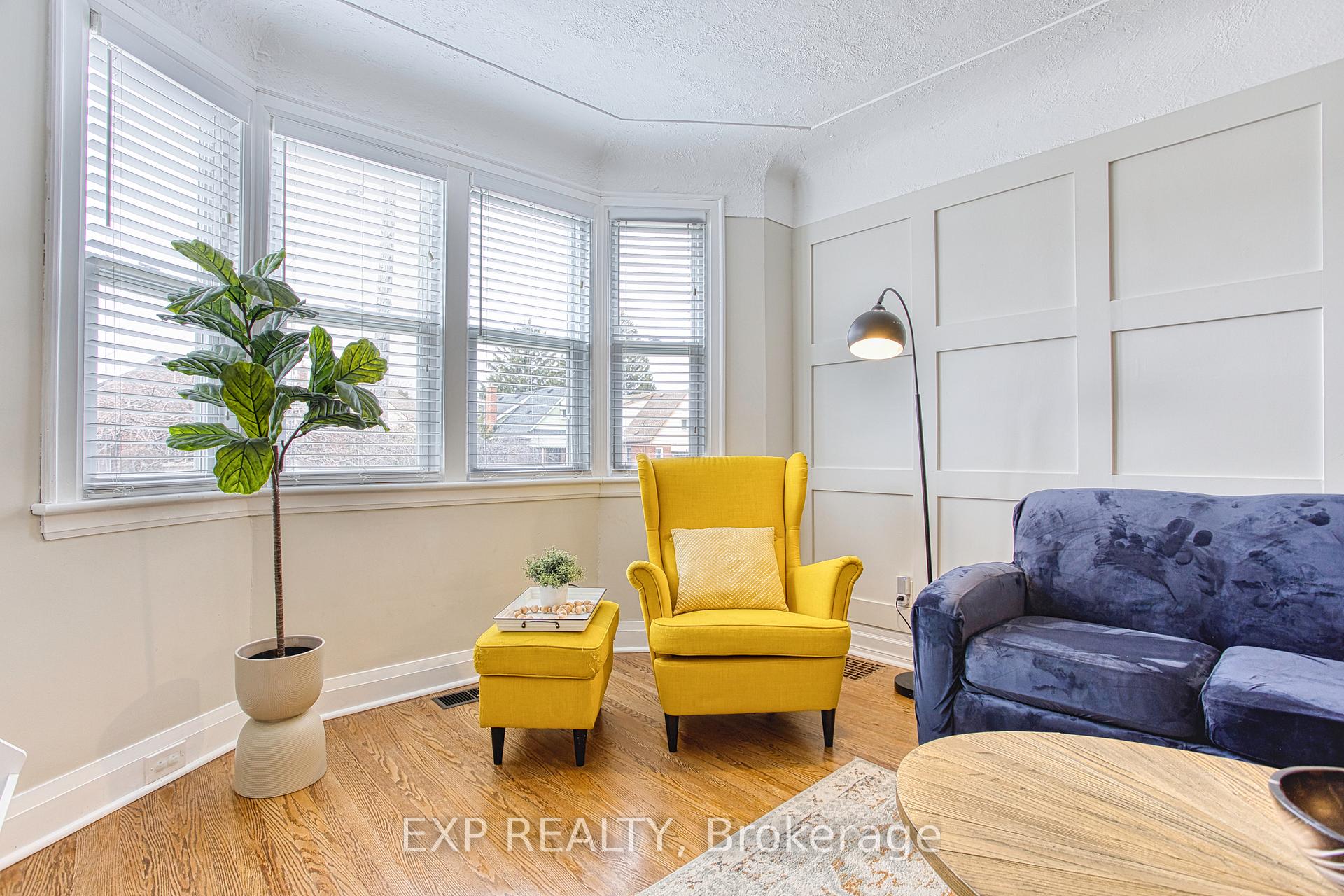 Photo 7 of 49 Barons Avenue S, Hamilton, Bartonville — HOMEH