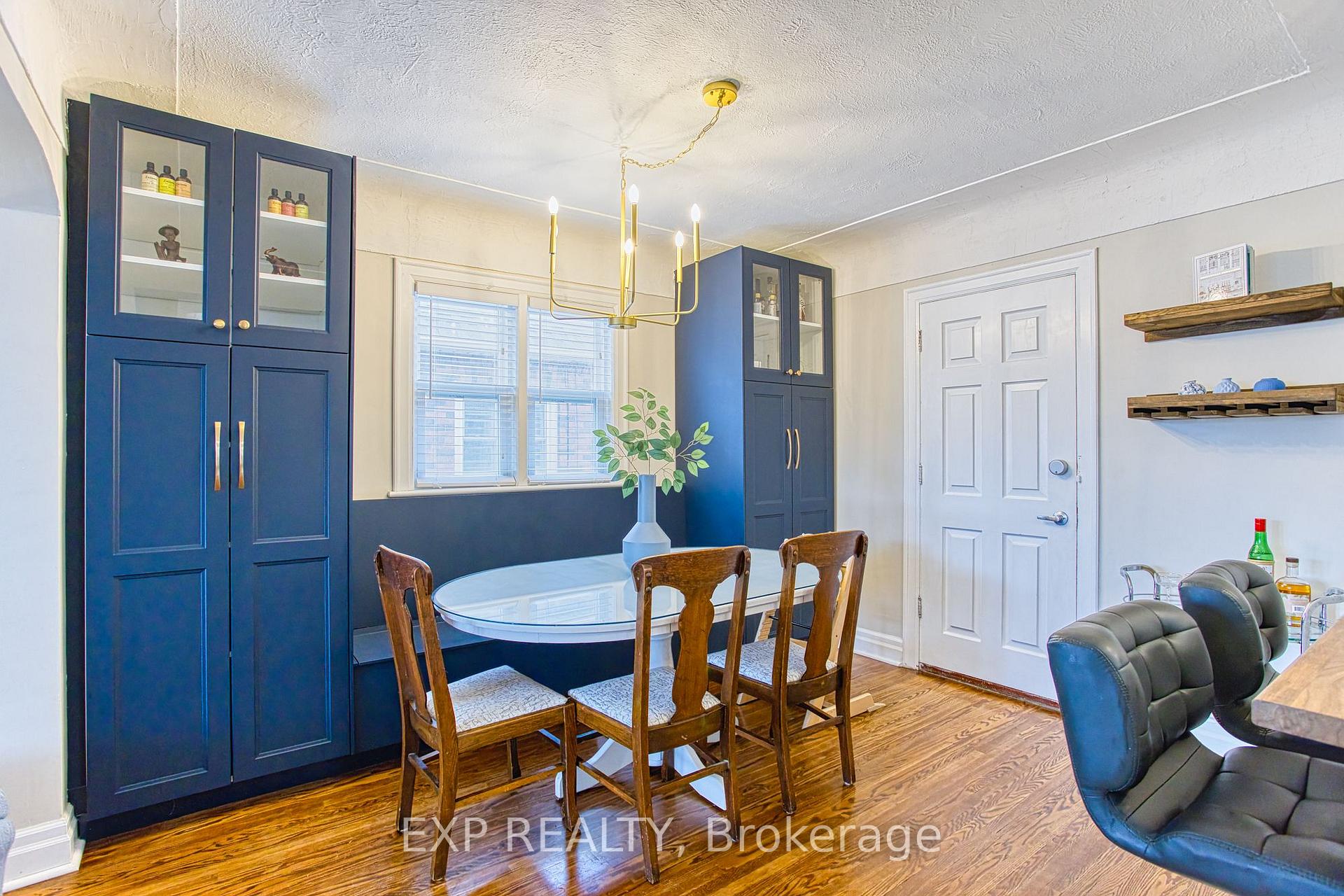 Photo 17 of 49 Barons Avenue S, Hamilton, Bartonville — HOMEH
