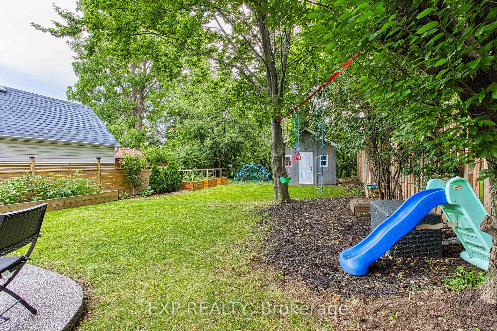 Photo 34 of 49 Barons Avenue S, Hamilton, Bartonville — HOMEH