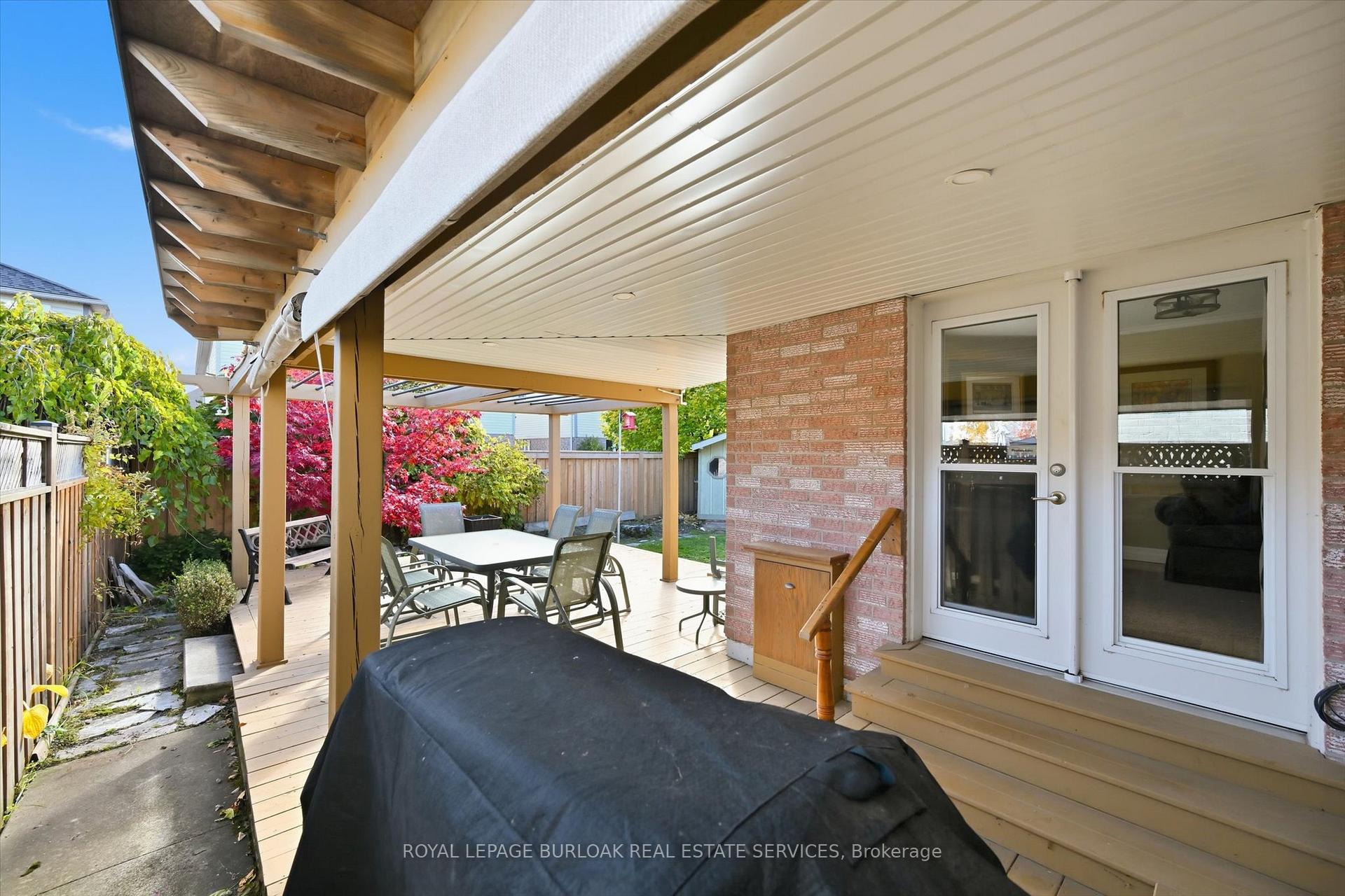 Photo 47 of 44 Rockhaven Lane, Hamilton, Waterdown — HOMEH
