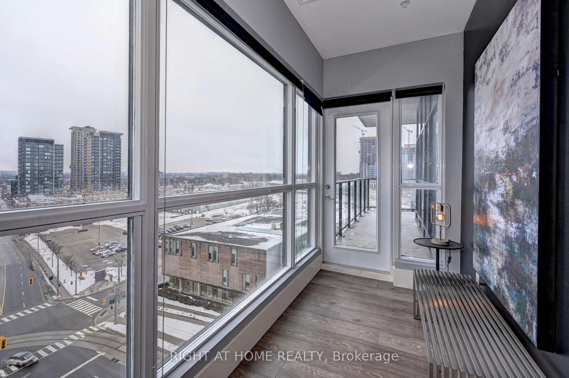 Photo 21 of Unit 901, 1 Victoria Street, Kitchener — HOMEH