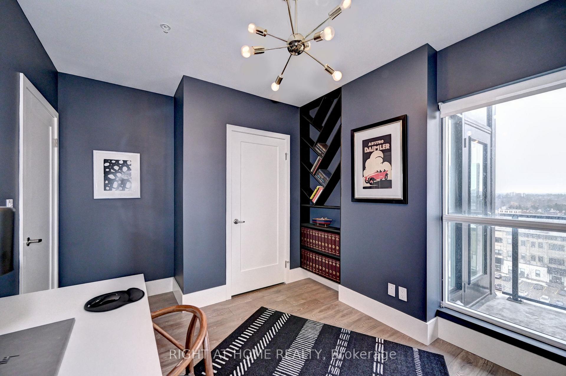 Photo 36 of Unit 901, 1 Victoria Street, Kitchener — HOMEH