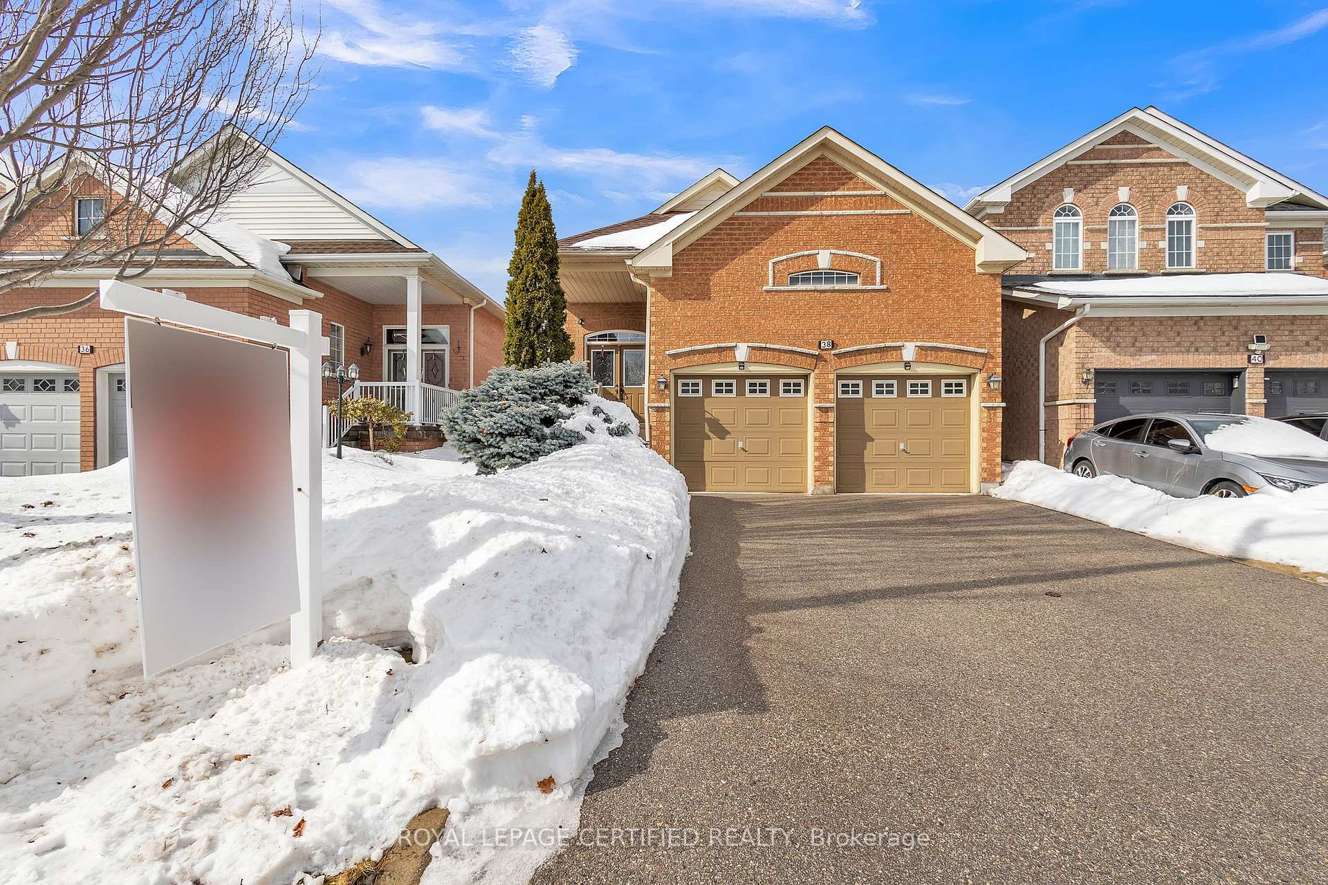 Photo 1 of 38 Dwellers Road, Brampton, Fletcher's Creek Village — HOMEH