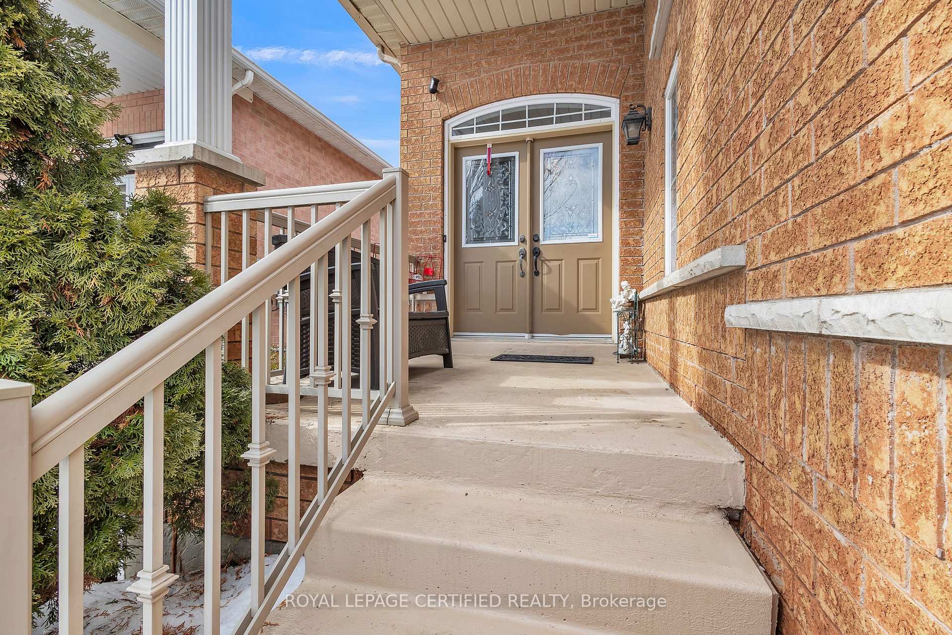 Photo 4 of 38 Dwellers Road, Brampton, Fletcher's Creek Village — HOMEH