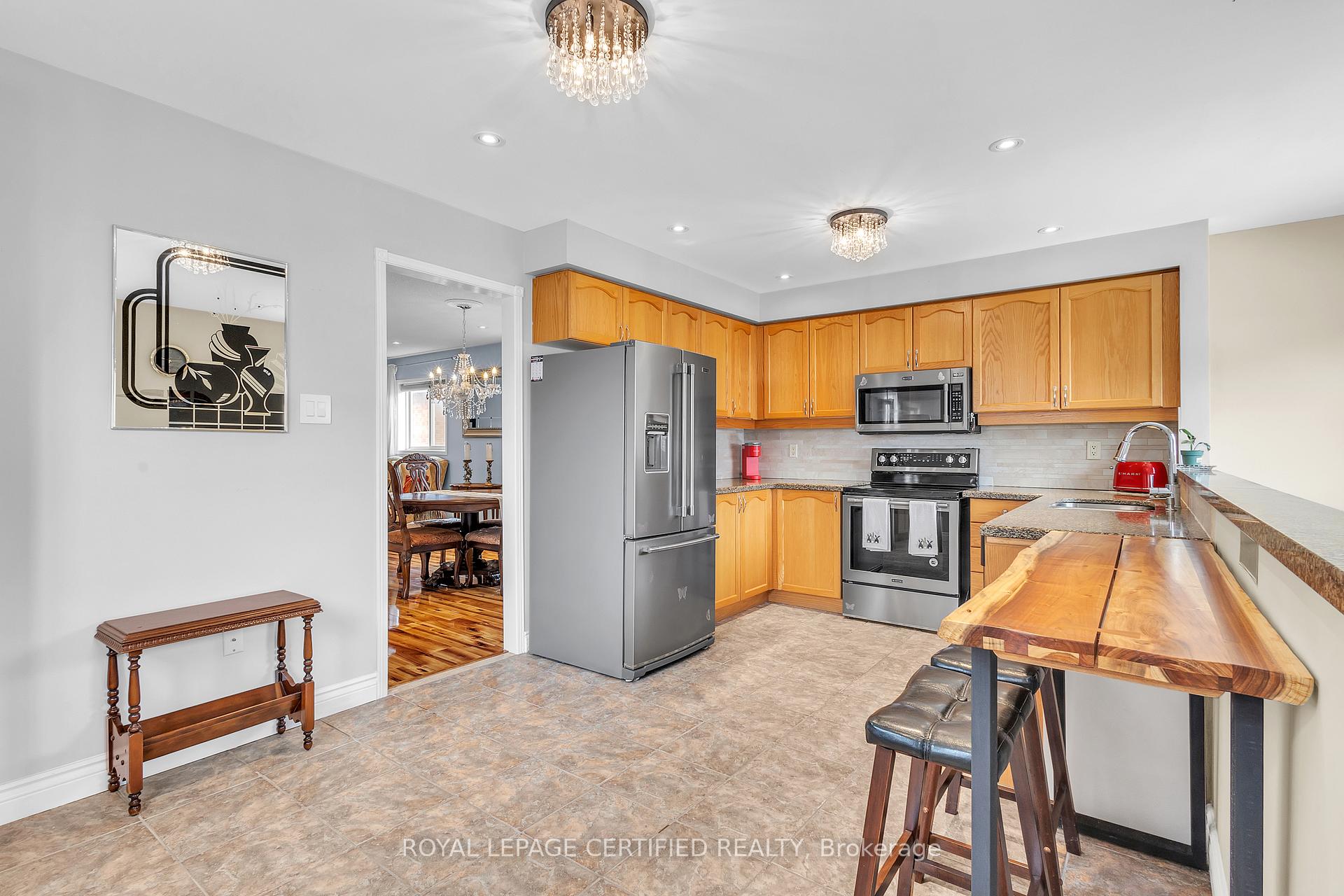 Photo 9 of 38 Dwellers Road, Brampton, Fletcher's Creek Village — HOMEH