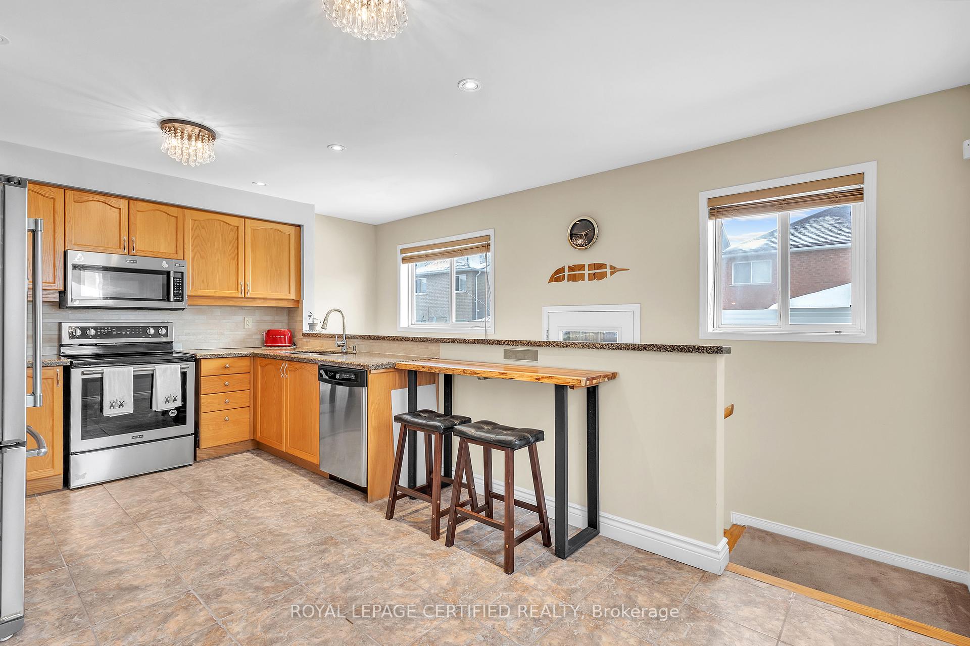 Photo 5 of 38 Dwellers Road, Brampton, Fletcher's Creek Village — HOMEH