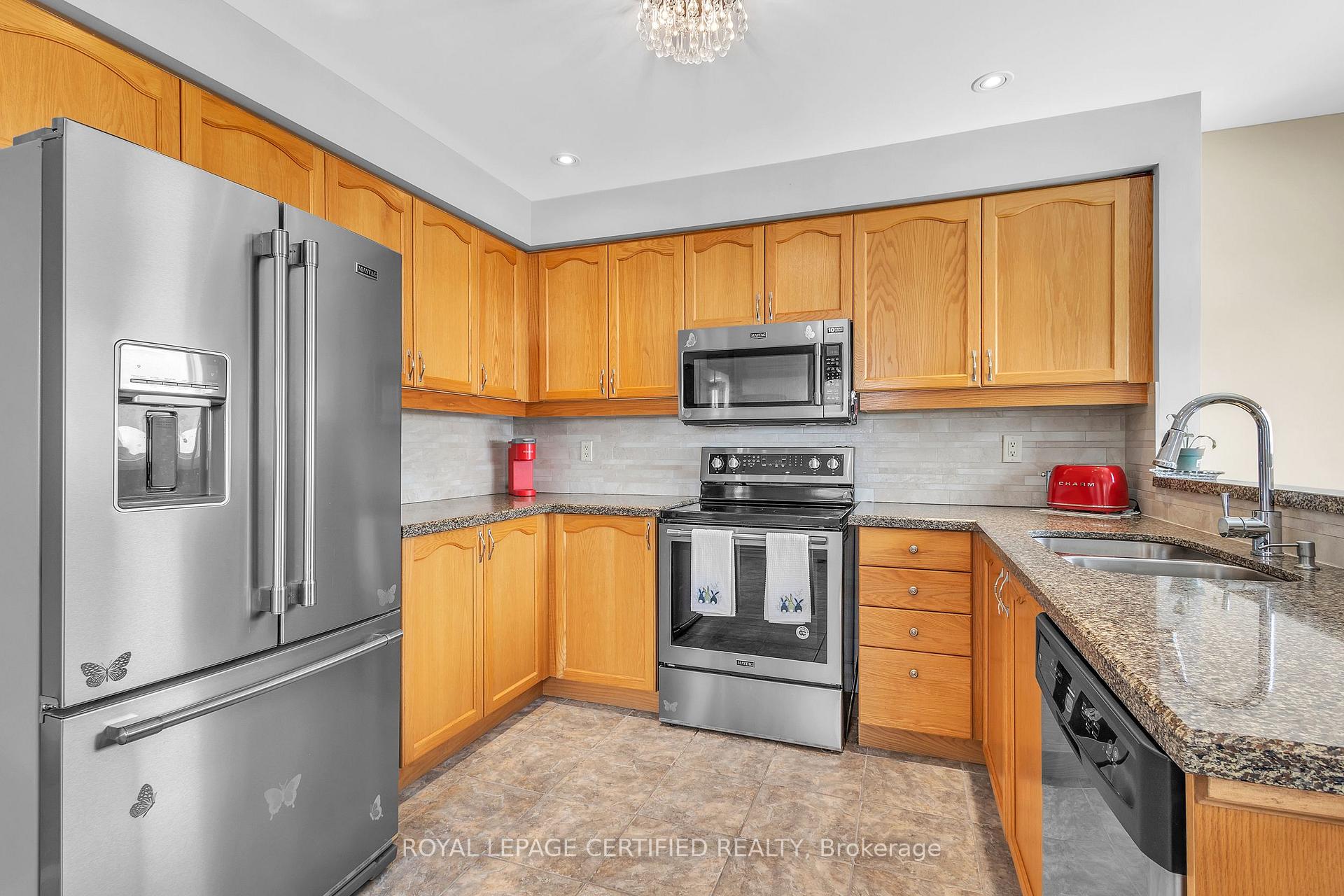 Photo 14 of 38 Dwellers Road, Brampton, Fletcher's Creek Village — HOMEH