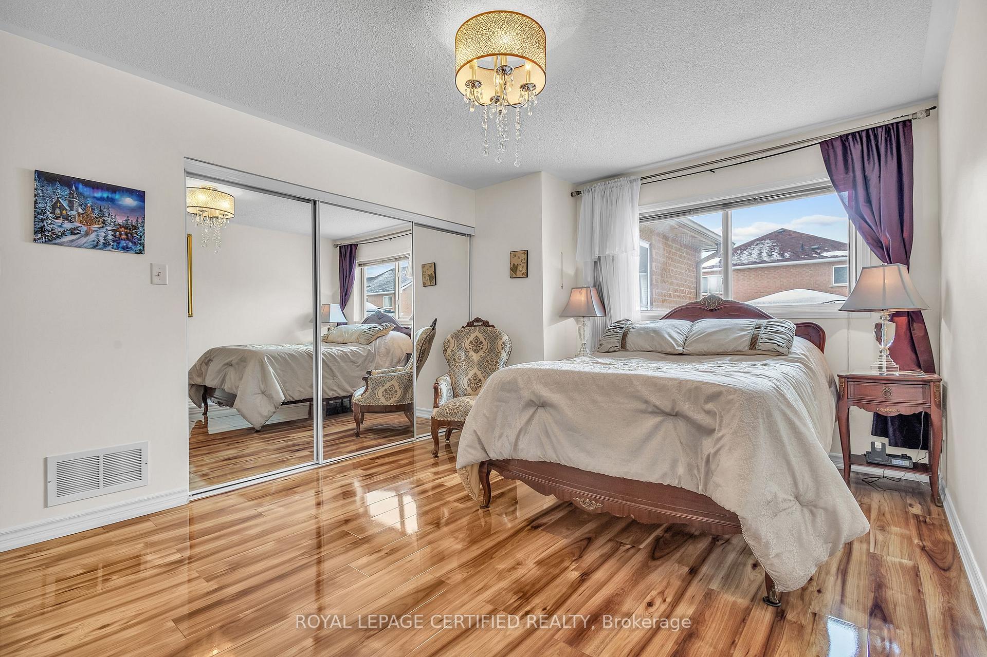 Photo 18 of 38 Dwellers Road, Brampton, Fletcher's Creek Village — HOMEH