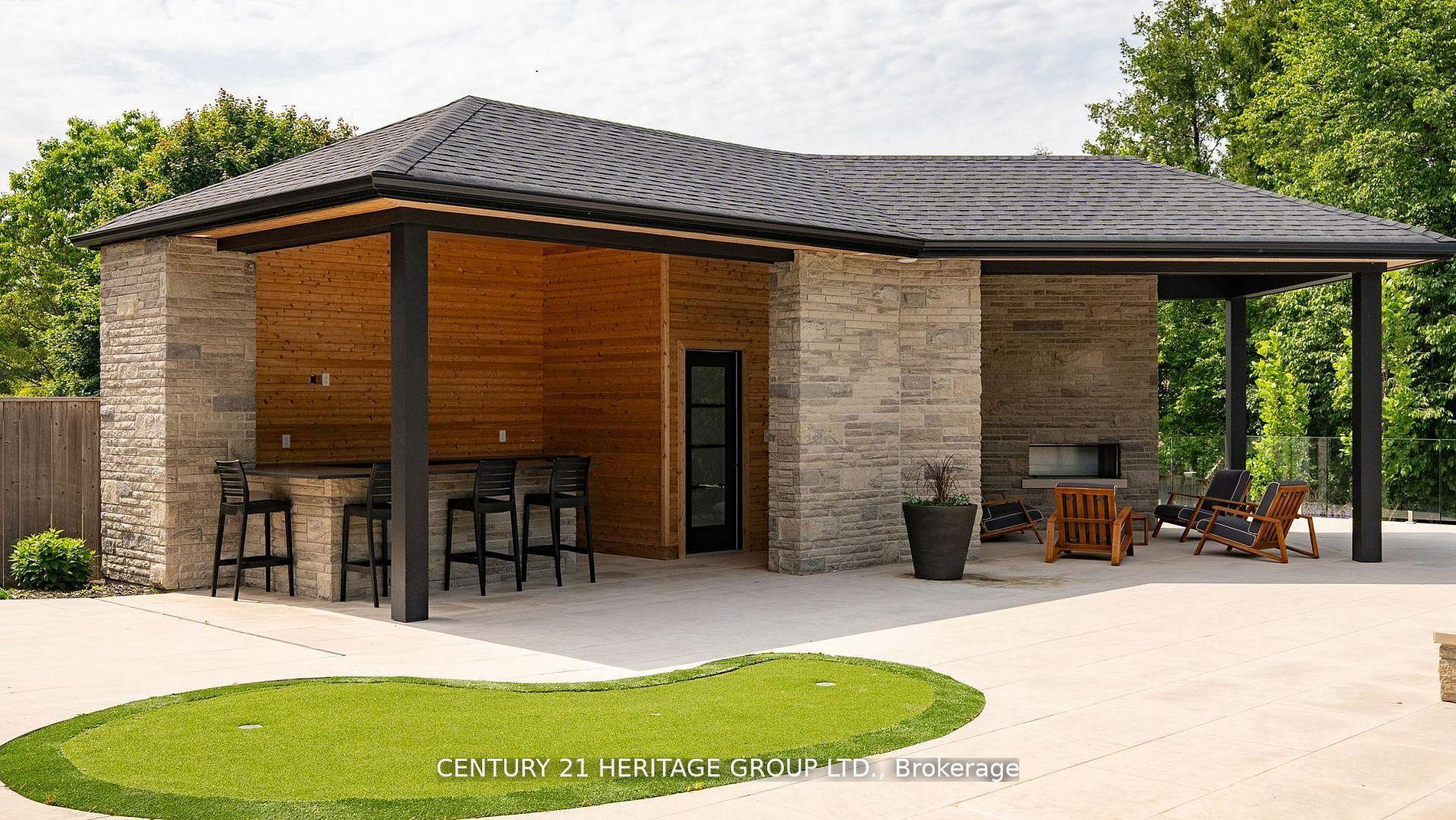 Photo 42 of 52 Norman Drive, King, King City — HOMEH