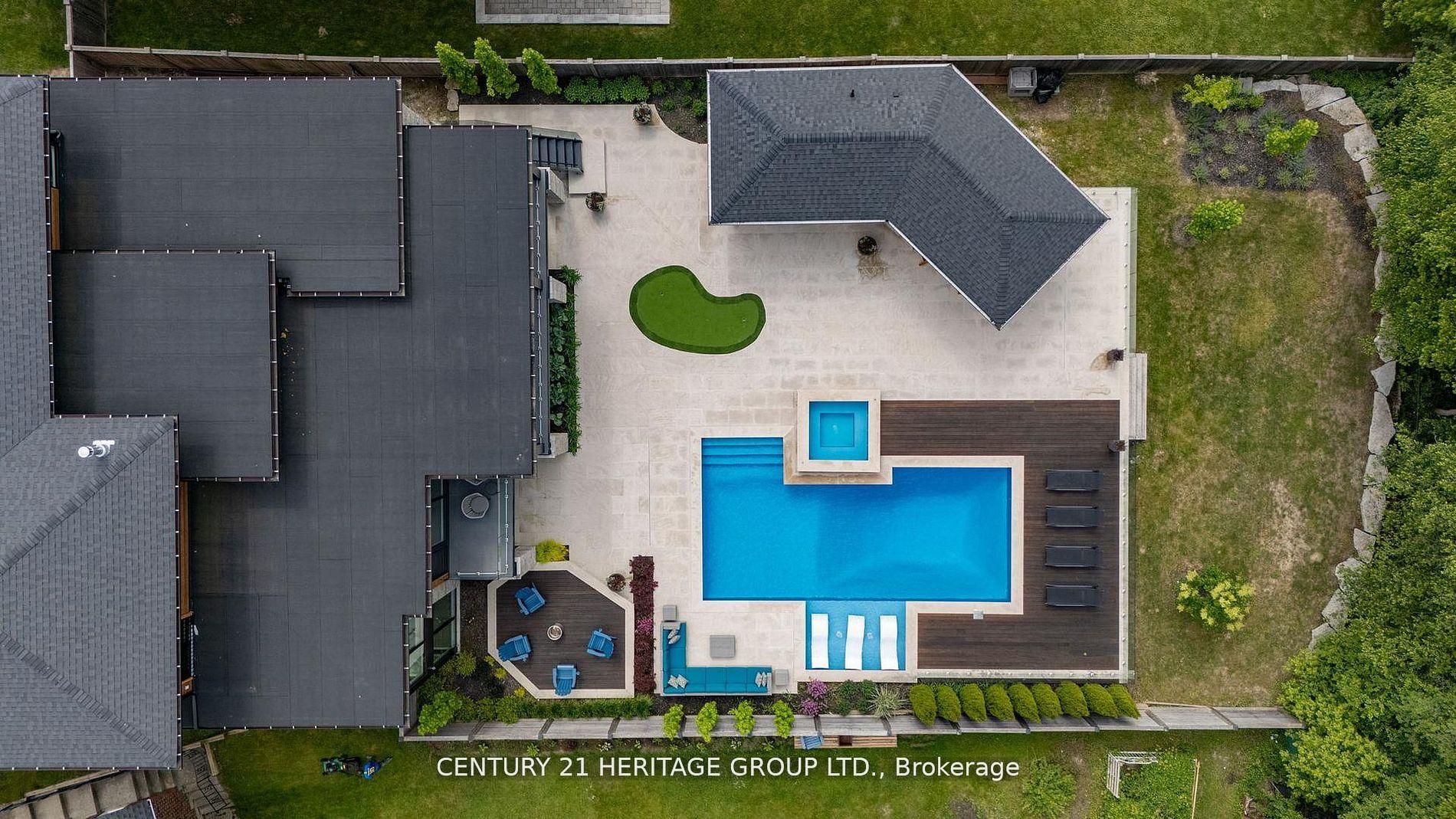 Photo 44 of 52 Norman Drive, King, King City — HOMEH