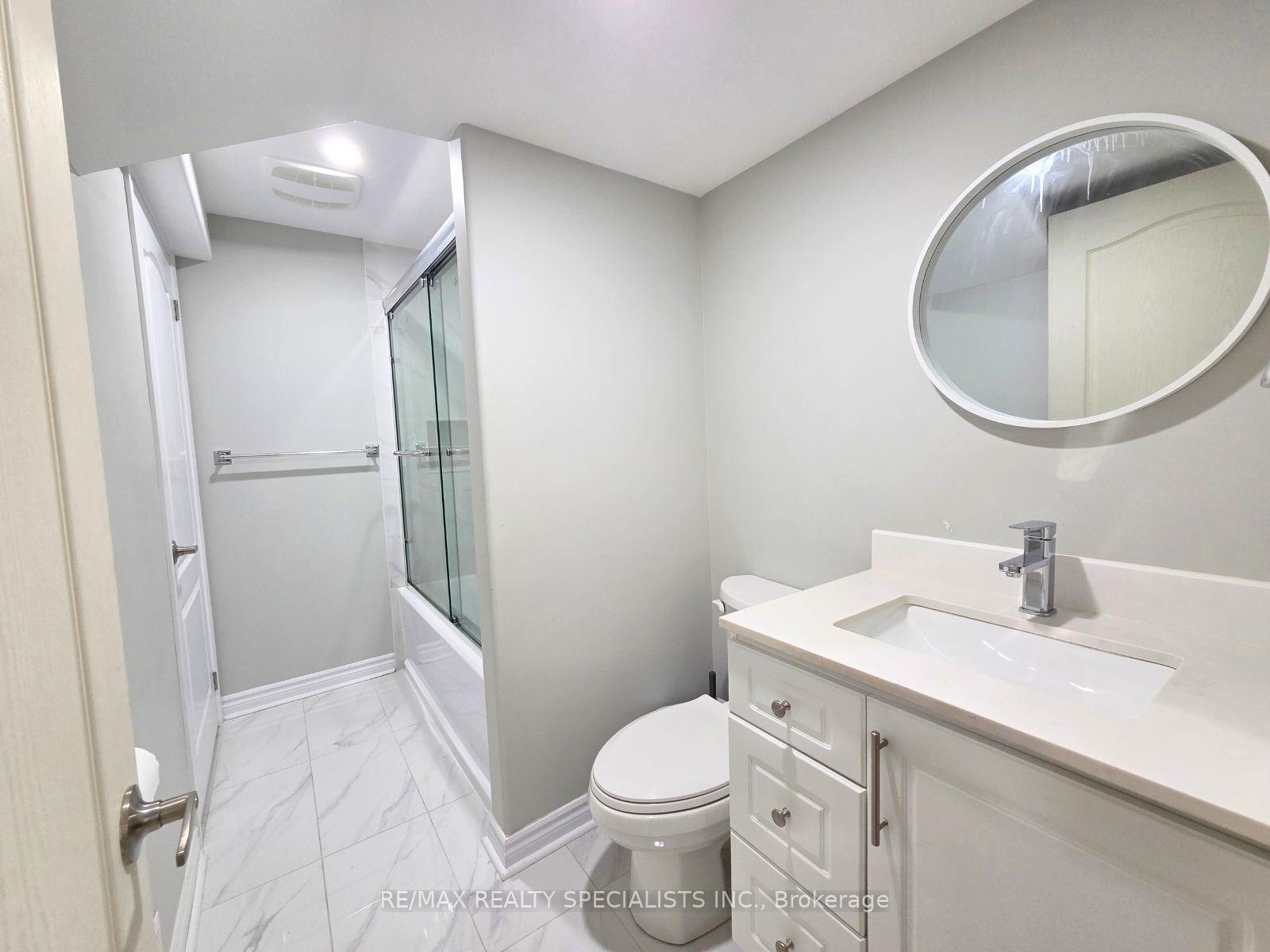 Photo 6 of Unit bsmt, 27 Mistybrook Crescent, Brampton, Fletcher's Meadow — HOMEH