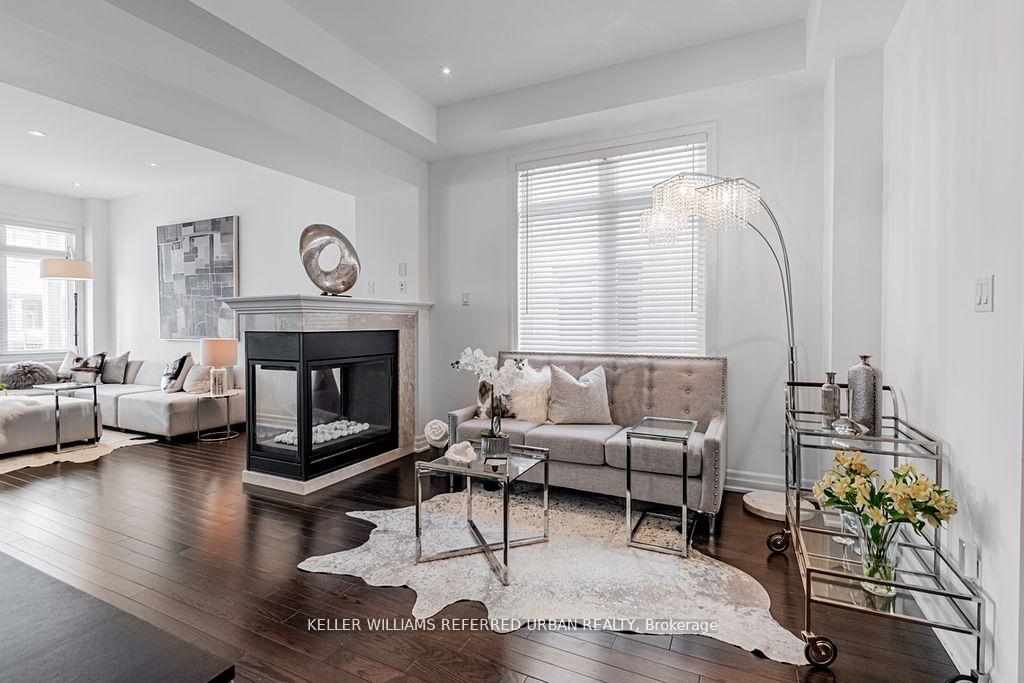 Photo 6 of 56 Wells Orchard Crescent, King, King City — HOMEH
