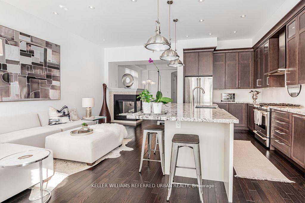 Photo 9 of 56 Wells Orchard Crescent, King, King City — HOMEH