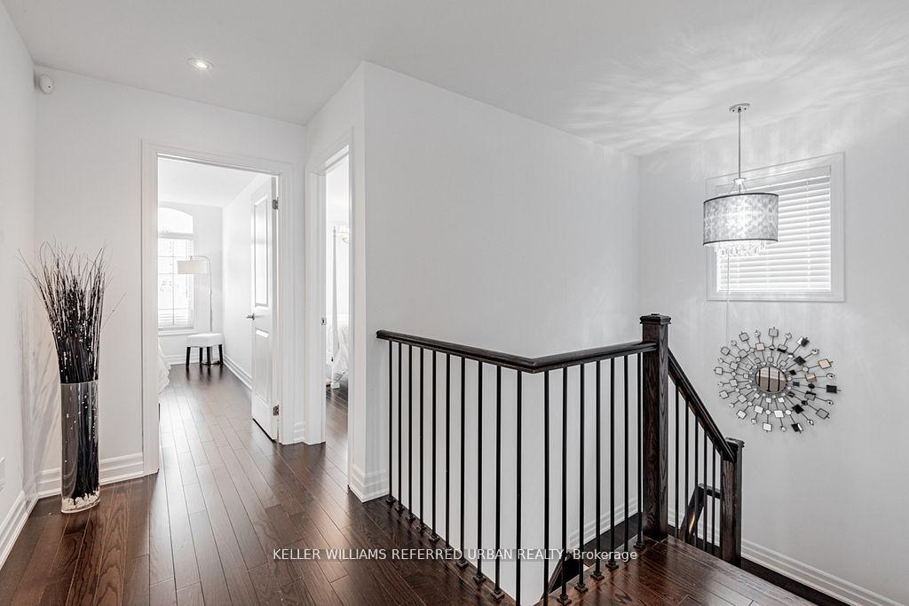 Photo 30 of 56 Wells Orchard Crescent, King, King City — HOMEH