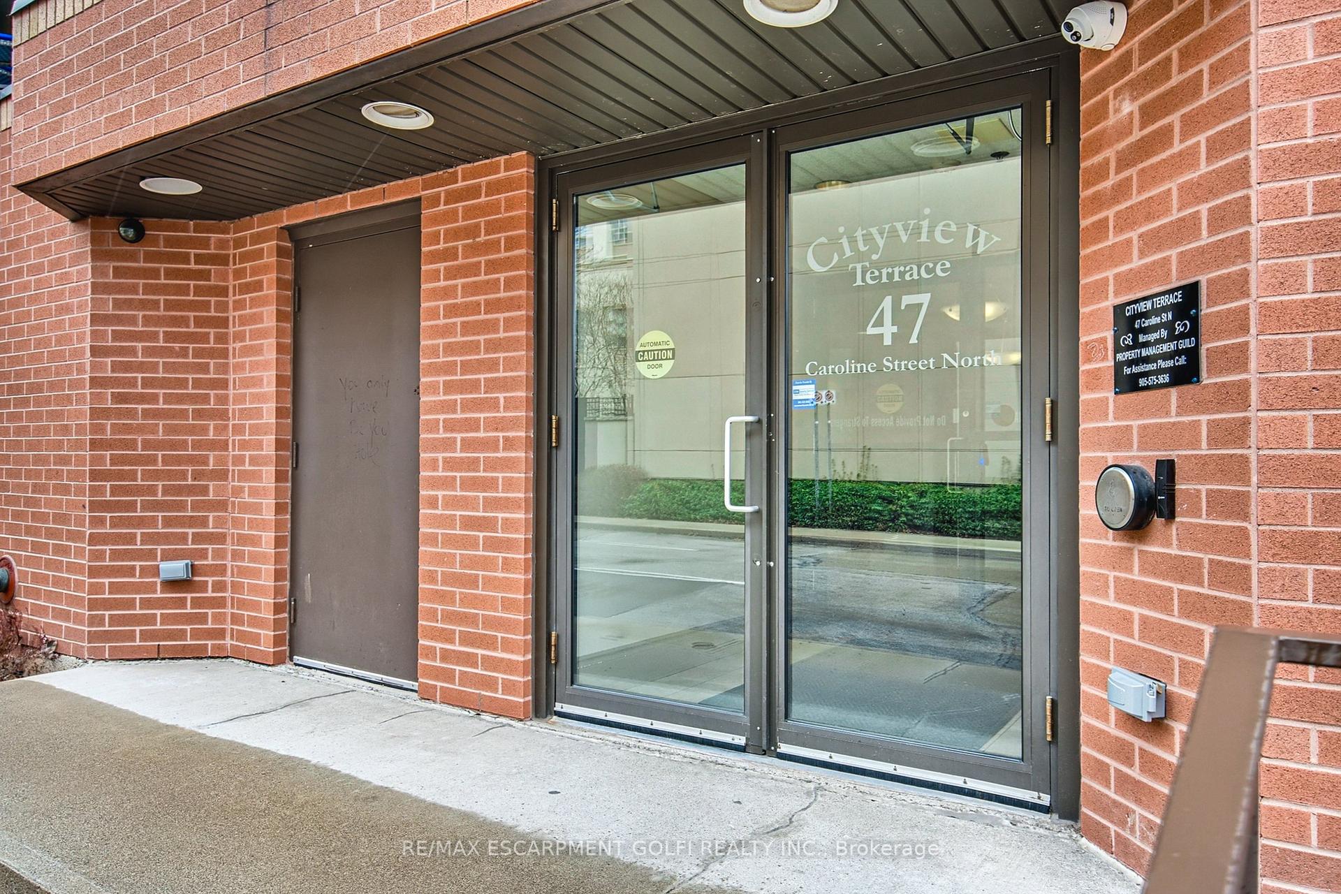 Photo 10 of Unit 401, 47 Caroline Street N, Hamilton, Central — HOMEH