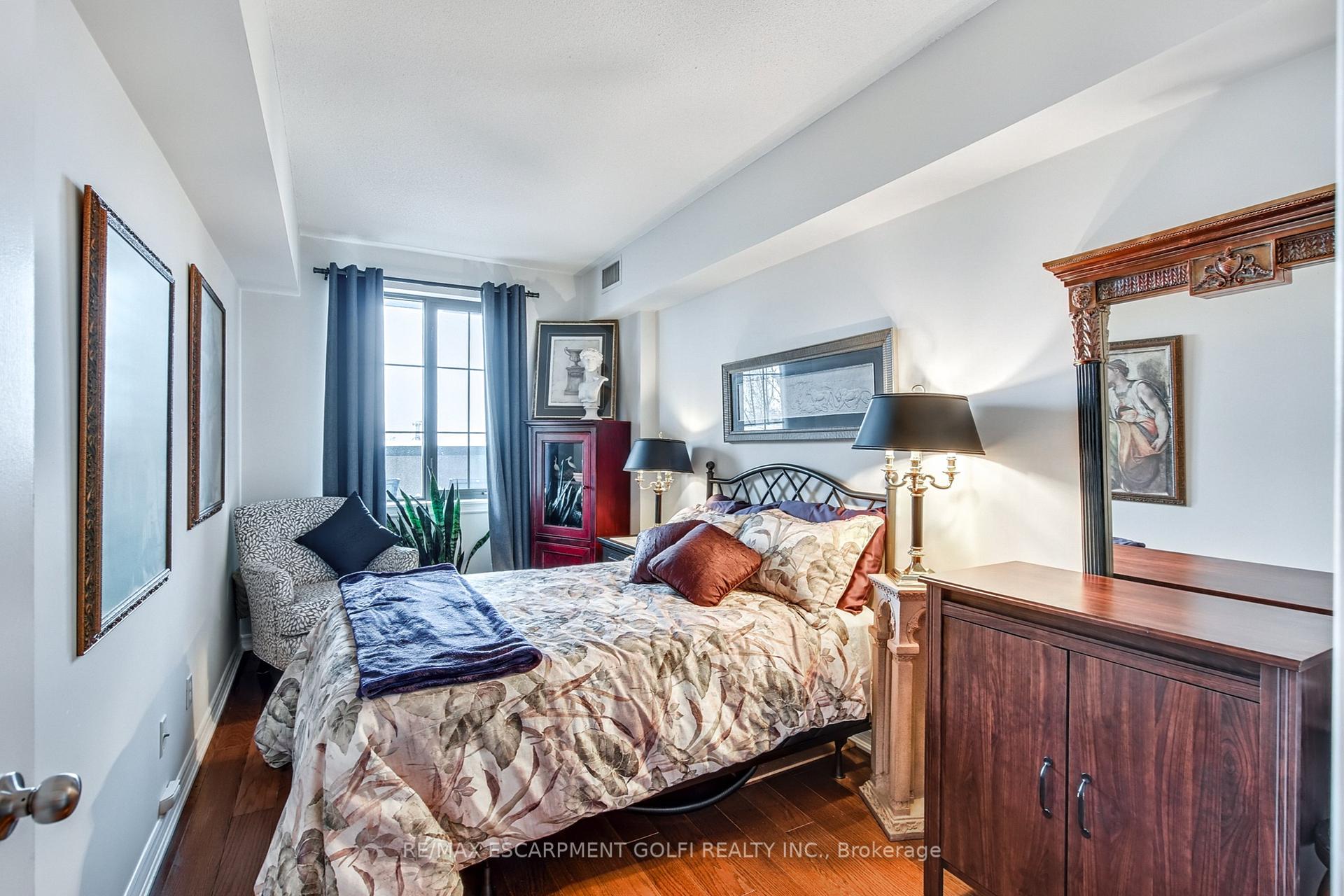Photo 37 of Unit 401, 47 Caroline Street N, Hamilton, Central — HOMEH
