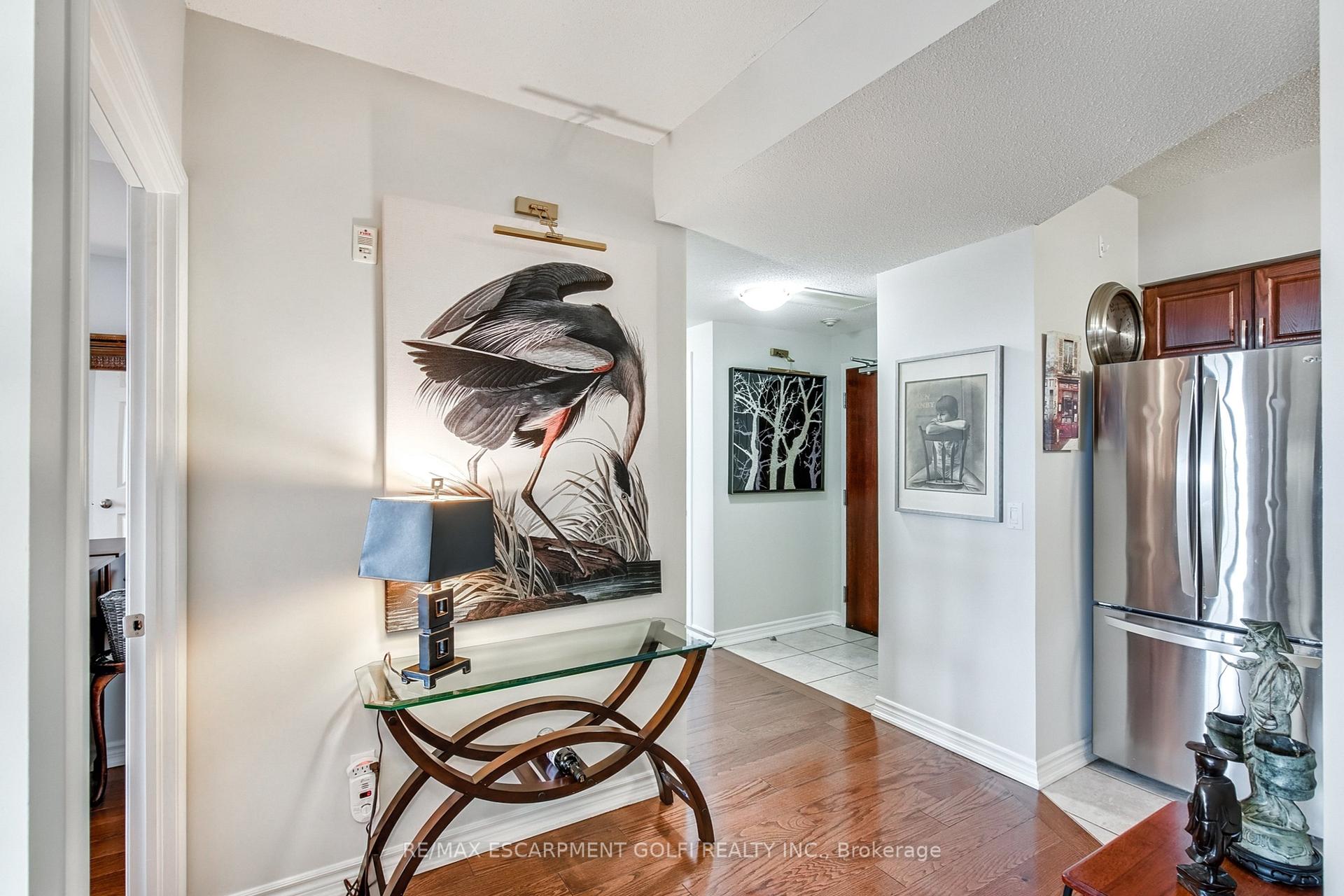 Photo 15 of Unit 401, 47 Caroline Street N, Hamilton, Central — HOMEH