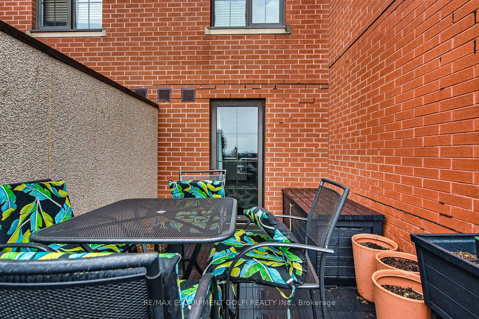 Photo 16 of Unit 401, 47 Caroline Street N, Hamilton, Central — HOMEH