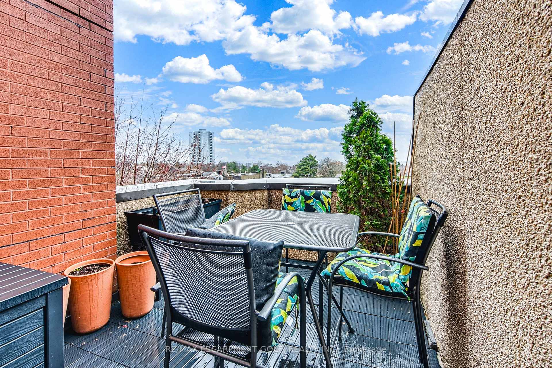Photo 19 of Unit 401, 47 Caroline Street N, Hamilton, Central — HOMEH