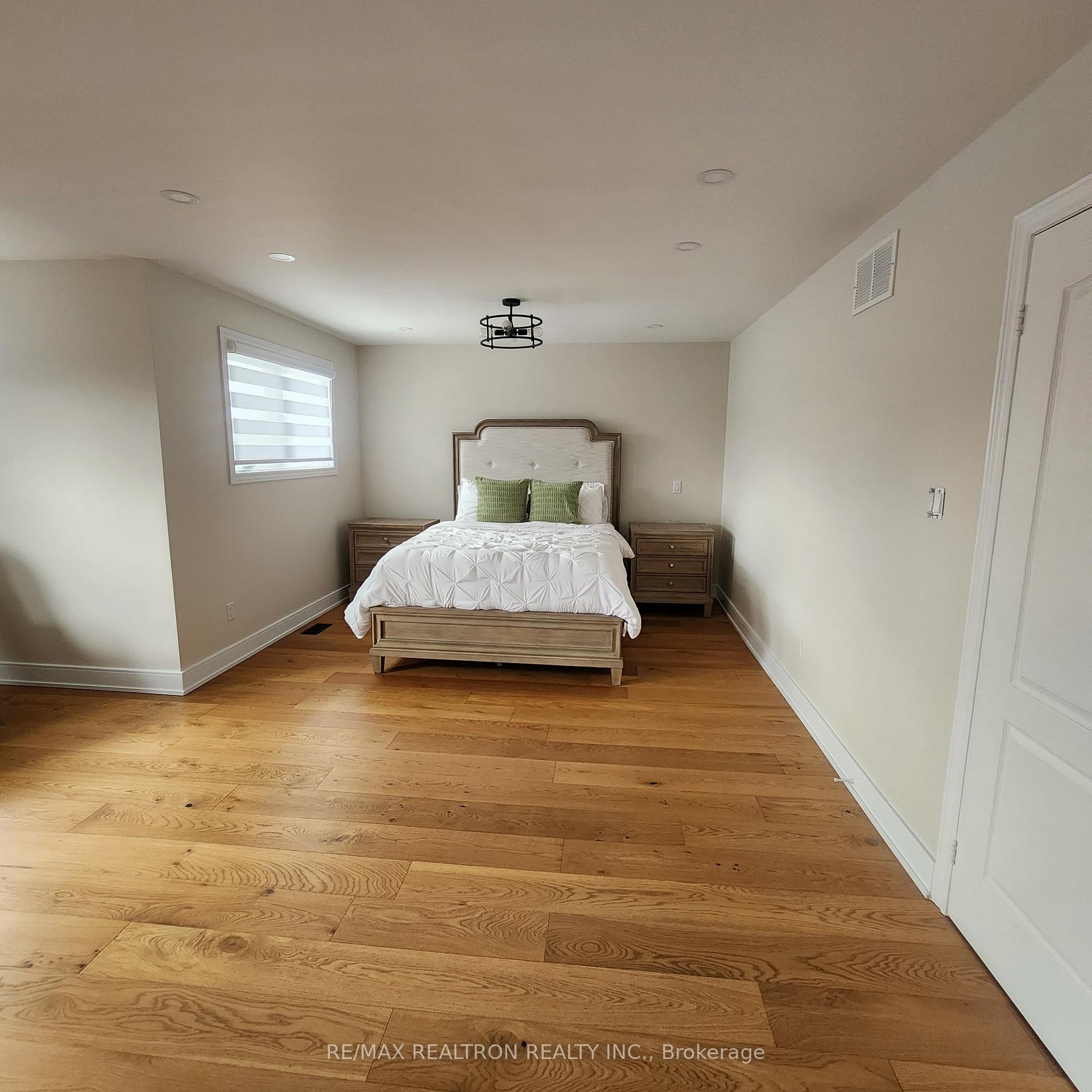 Photo 20 of 1530 Oakburn Street, Pickering, Highbush — HOMEH