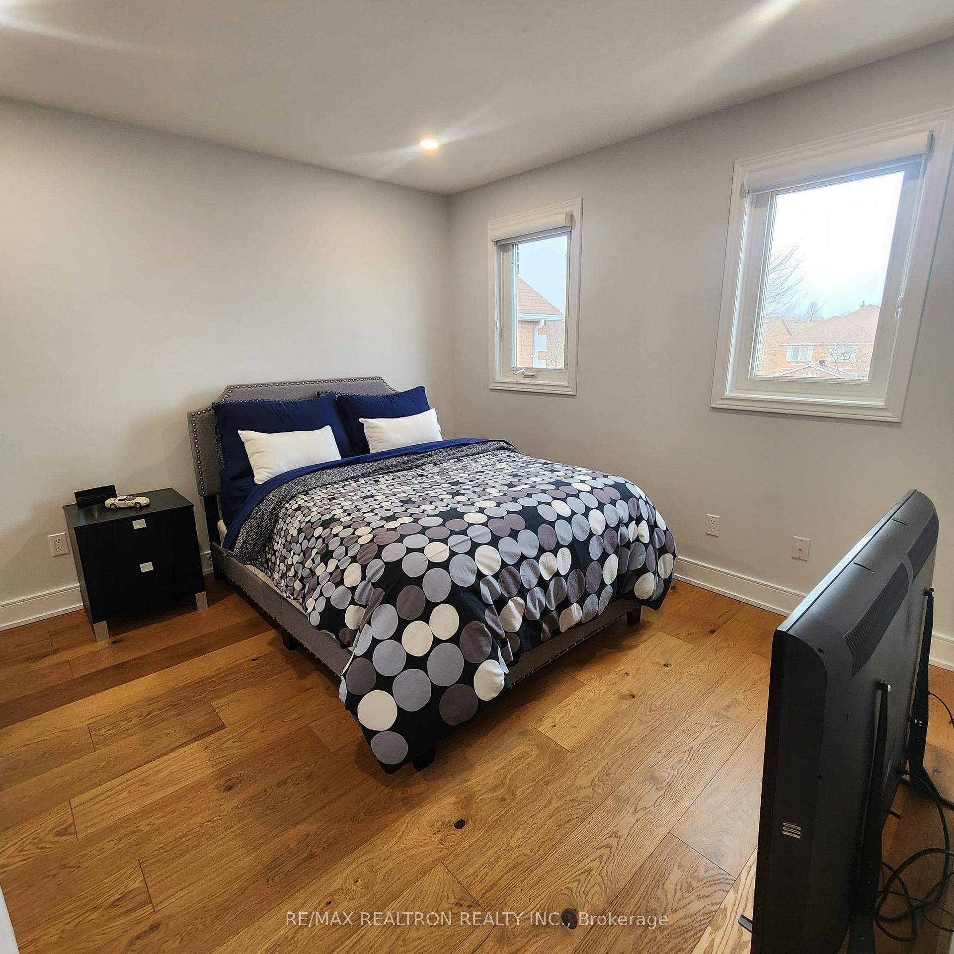 Photo 12 of 1530 Oakburn Street, Pickering, Highbush — HOMEH