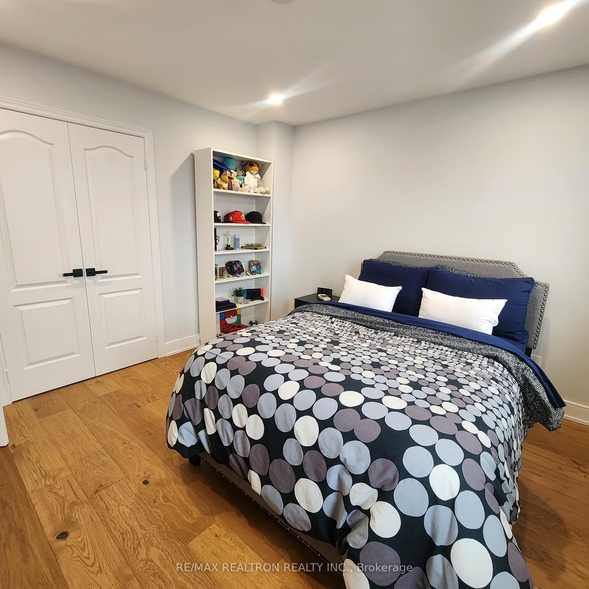 Photo 15 of 1530 Oakburn Street, Pickering, Highbush — HOMEH