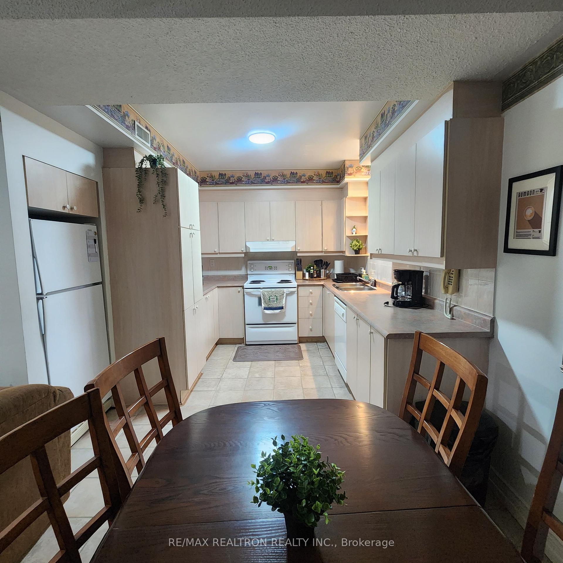 Photo 21 of 1530 Oakburn Street, Pickering, Highbush — HOMEH