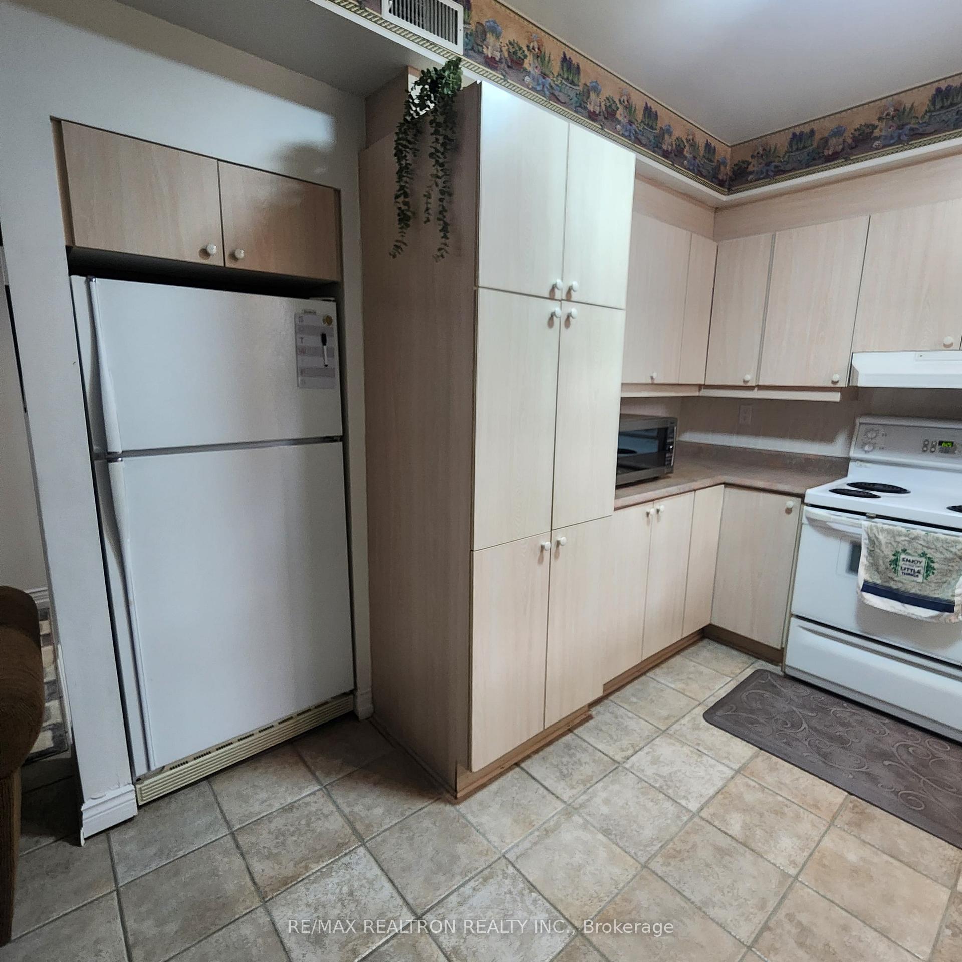 Photo 33 of 1530 Oakburn Street, Pickering, Highbush — HOMEH