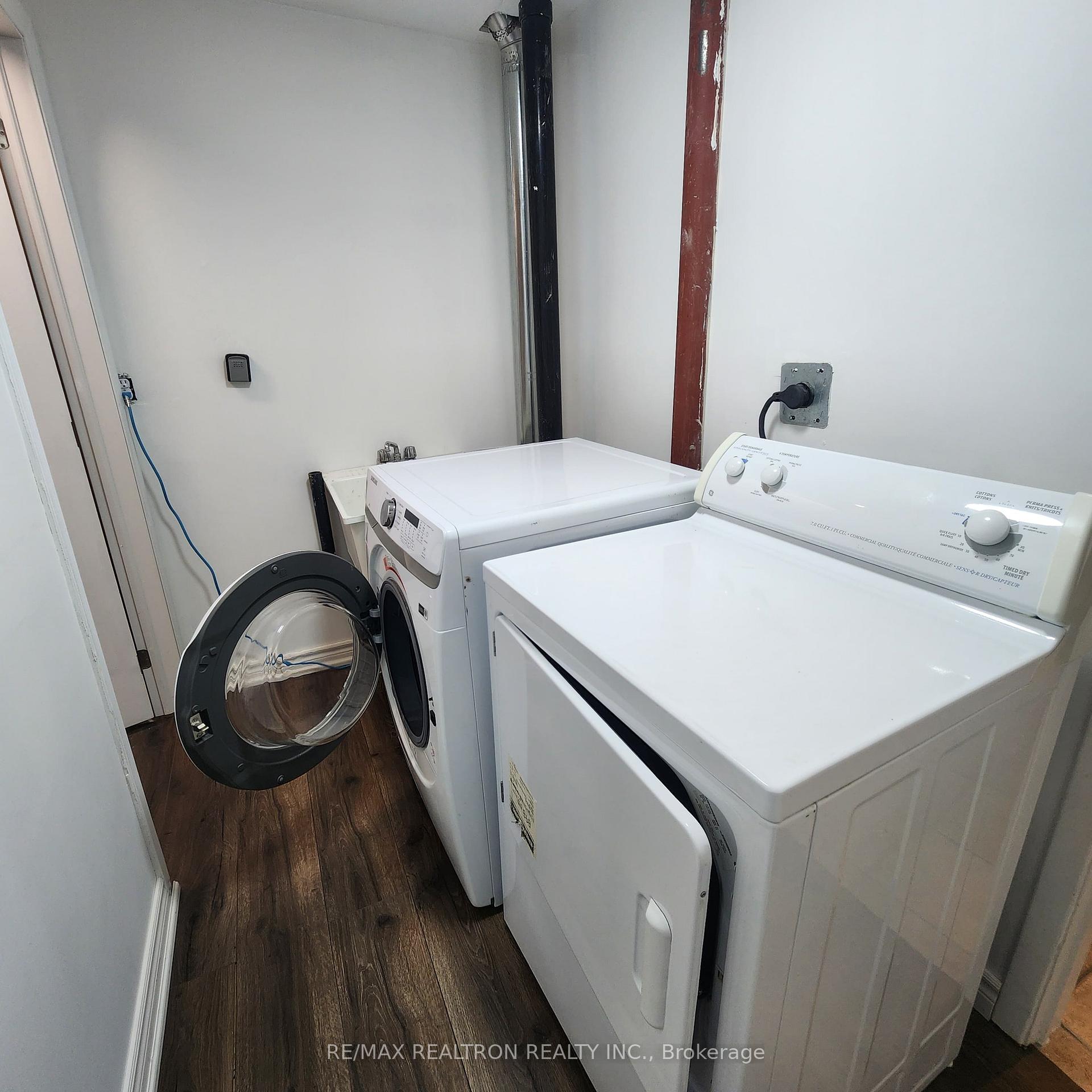 Photo 47 of 1530 Oakburn Street, Pickering, Highbush — HOMEH