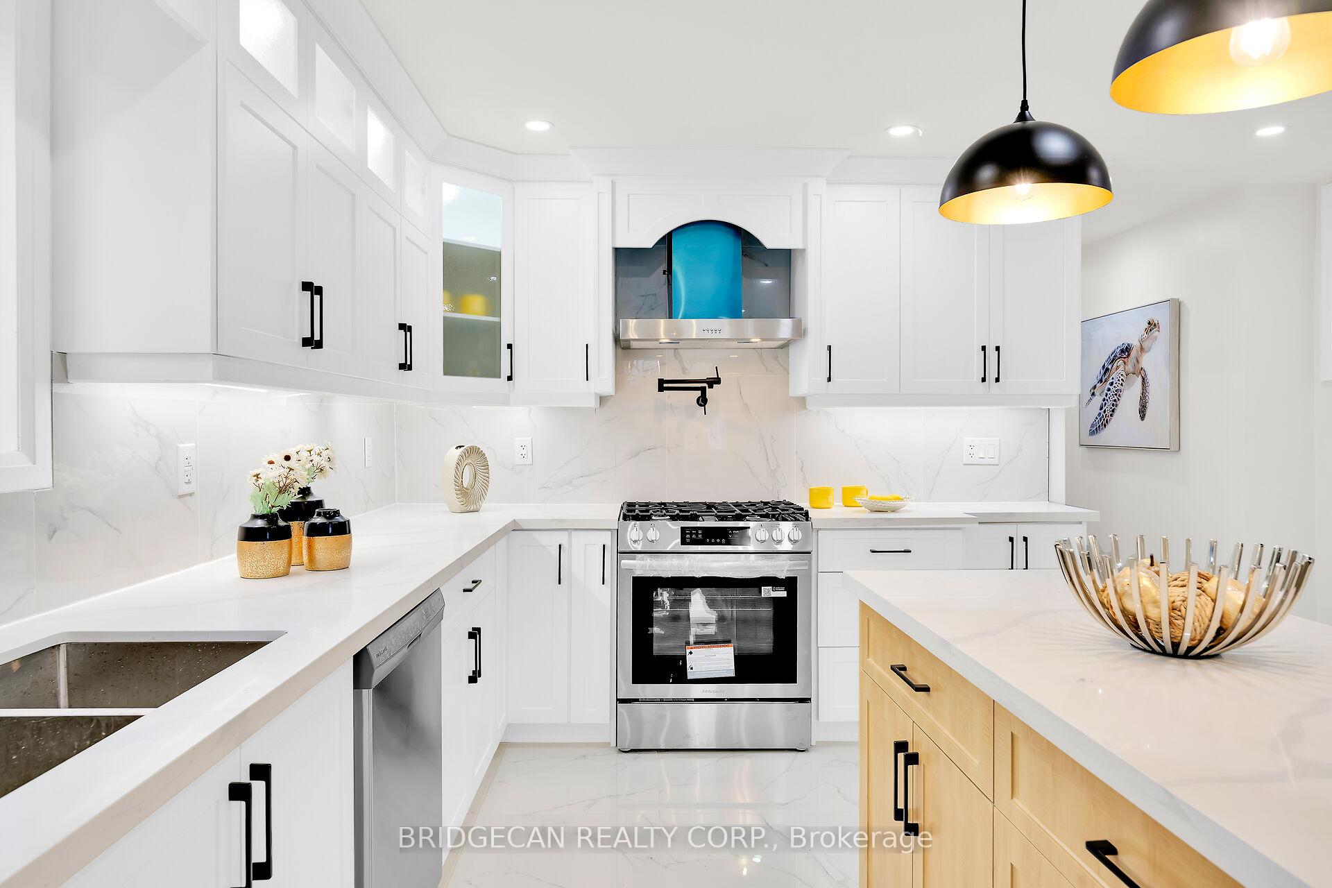 Photo 10 of 121 Appleford Road, Hamilton, Fessenden — HOMEH