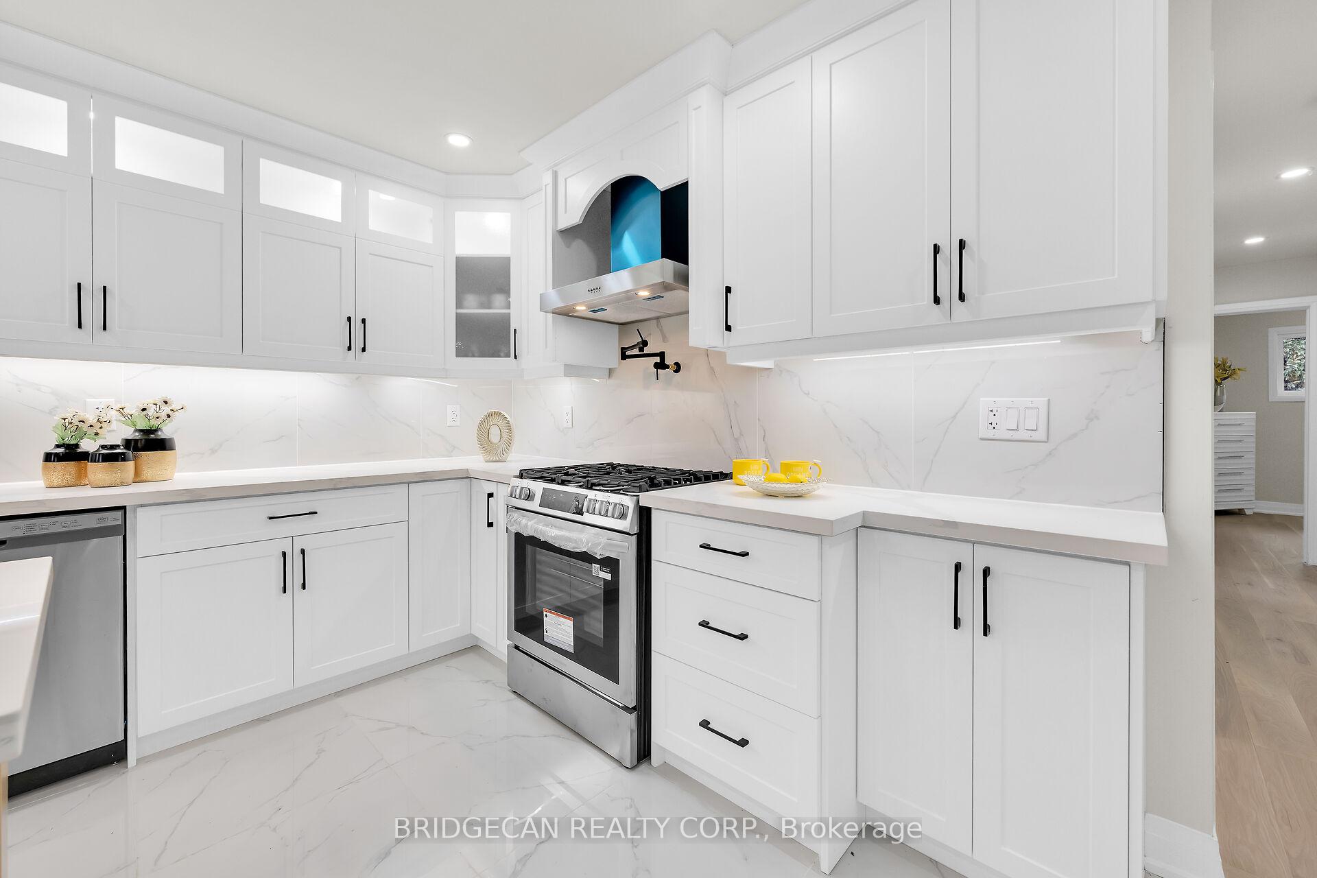 Photo 7 of 121 Appleford Road, Hamilton, Fessenden — HOMEH