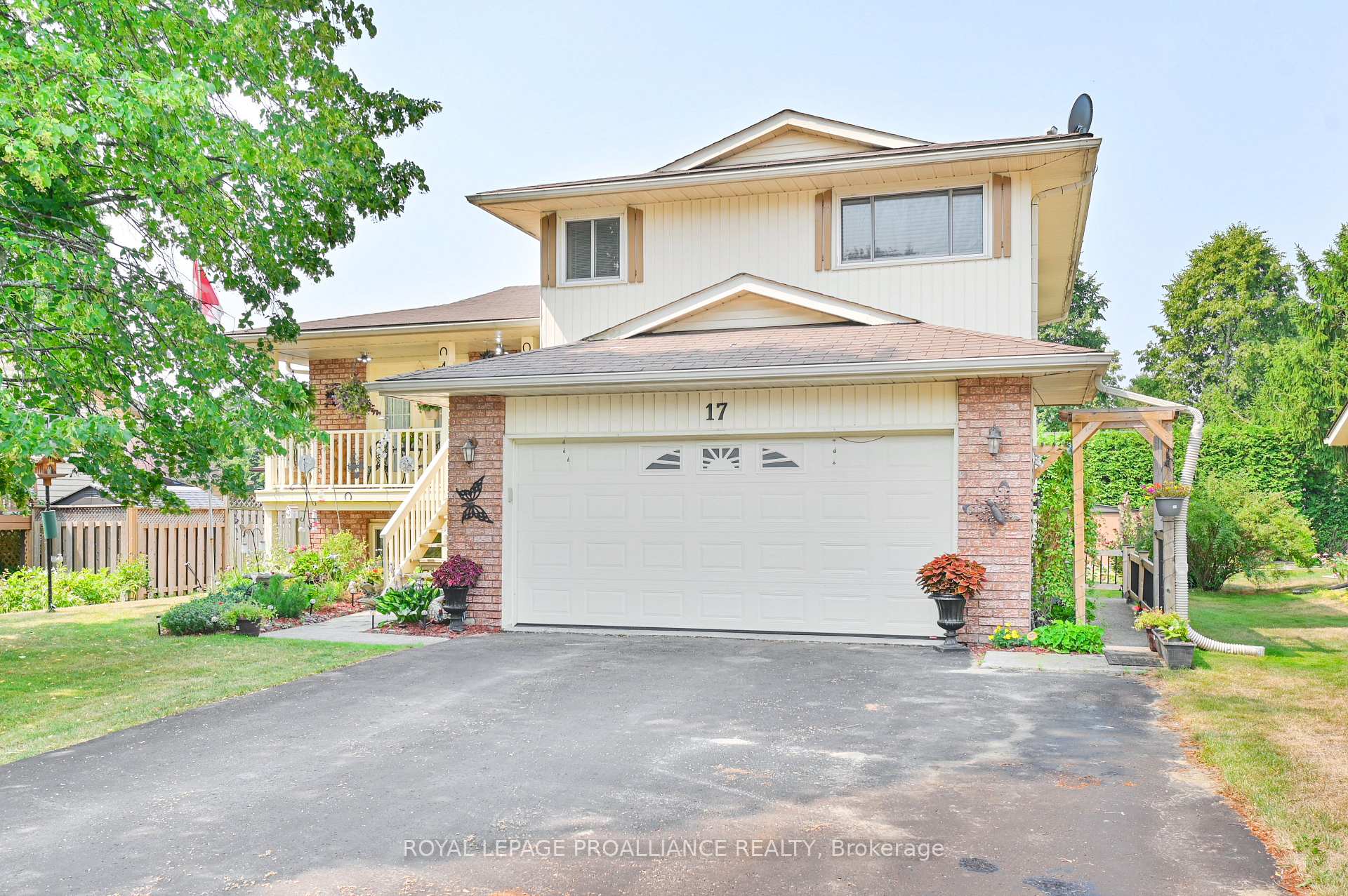 Front of 17 Huron Drive