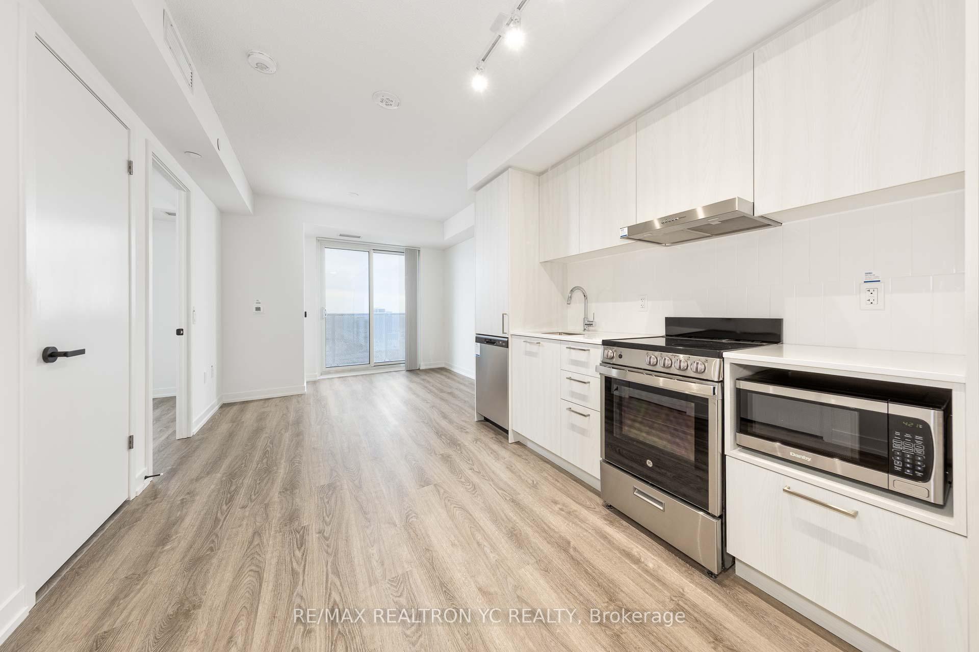 Photo 3 of Unit 3507, 195 Commerce Street, Vaughan, Vaughan Corporate Centre — HOMEH
