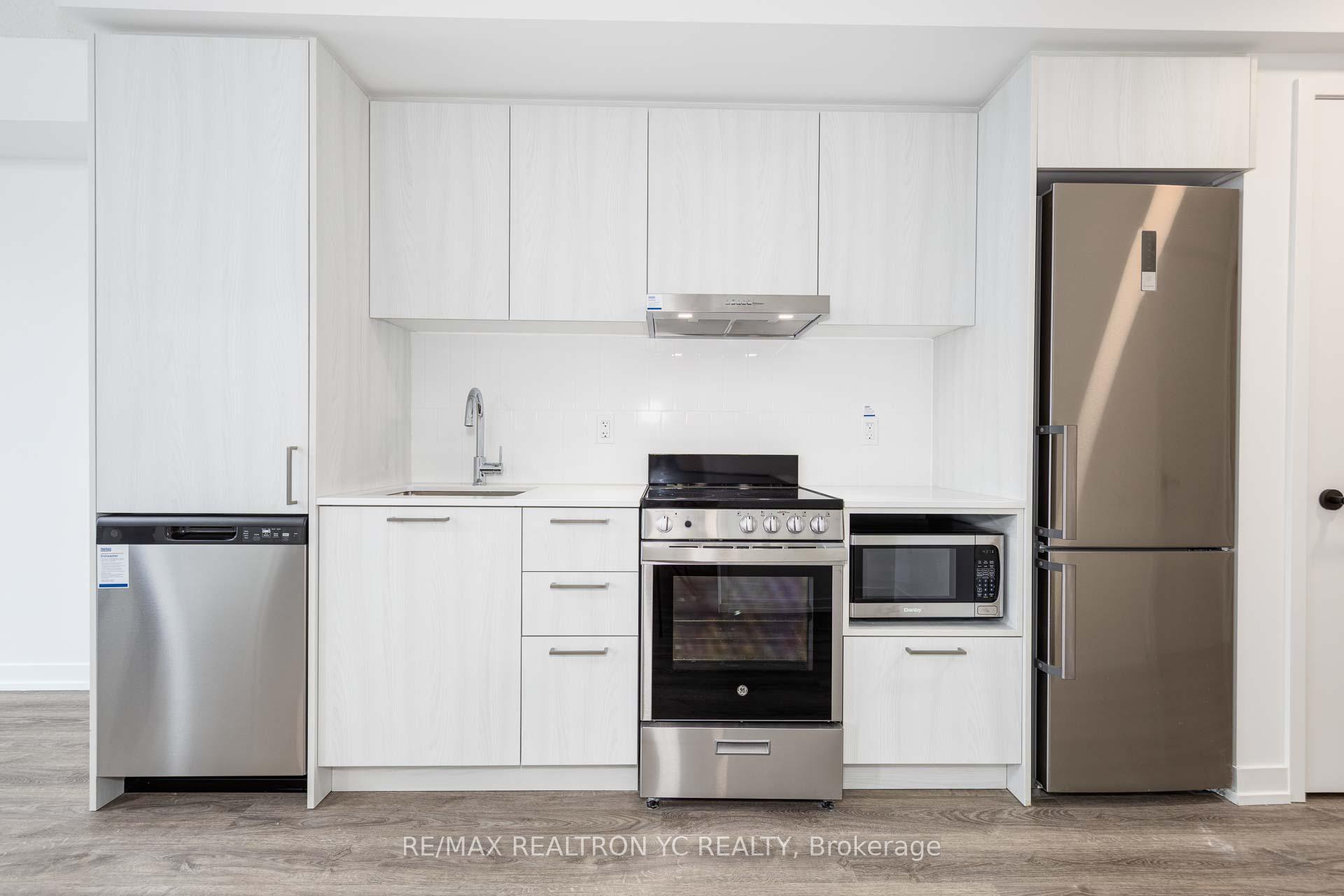 Photo 39 of Unit 3507, 195 Commerce Street, Vaughan, Vaughan Corporate Centre — HOMEH