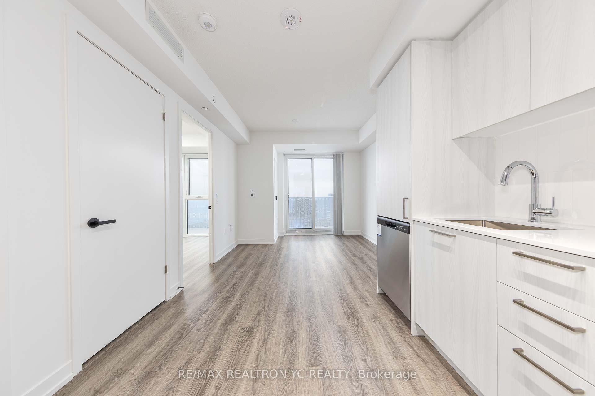 Photo 8 of Unit 3507, 195 Commerce Street, Vaughan, Vaughan Corporate Centre — HOMEH