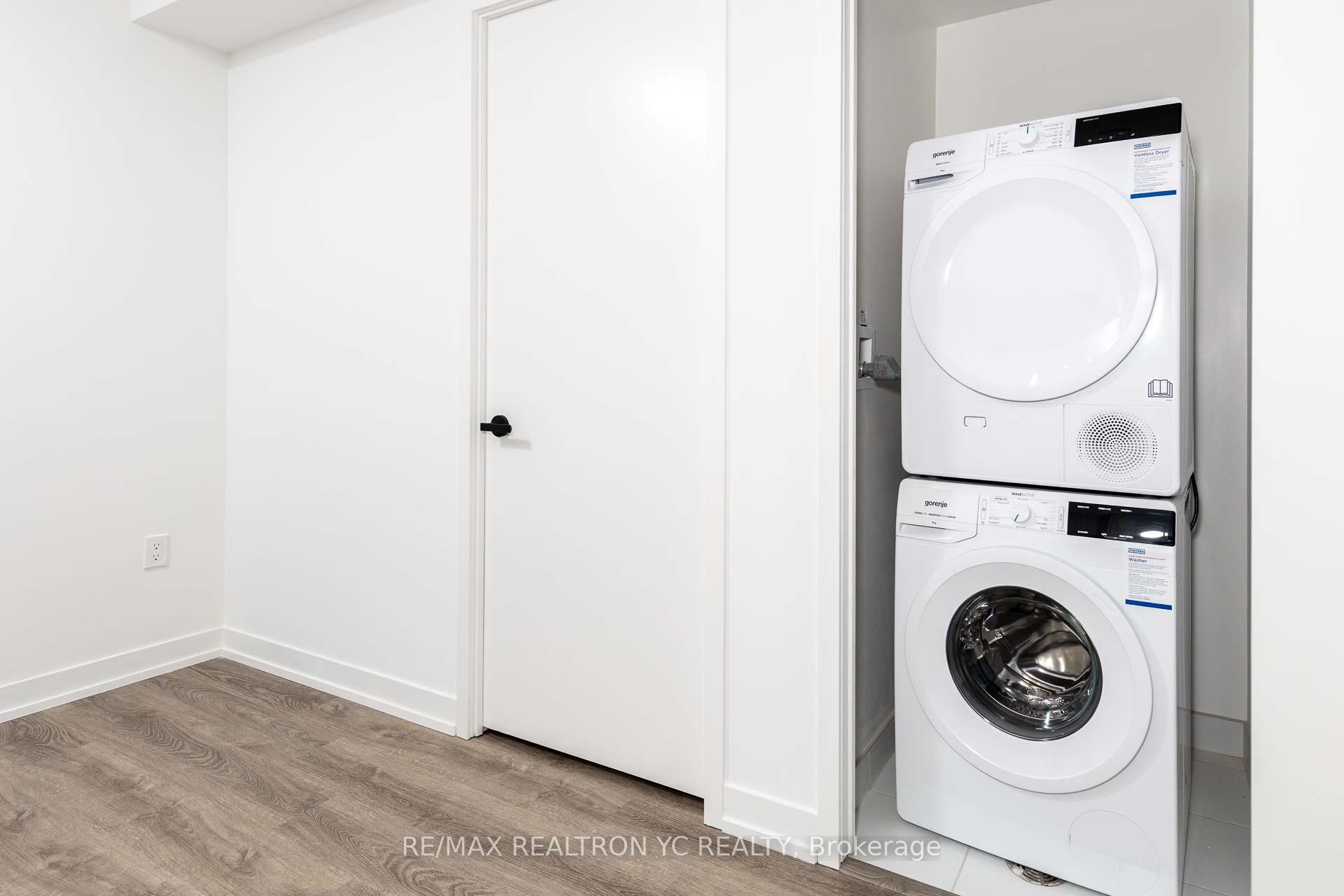 Photo 7 of Unit 3507, 195 Commerce Street, Vaughan, Vaughan Corporate Centre — HOMEH
