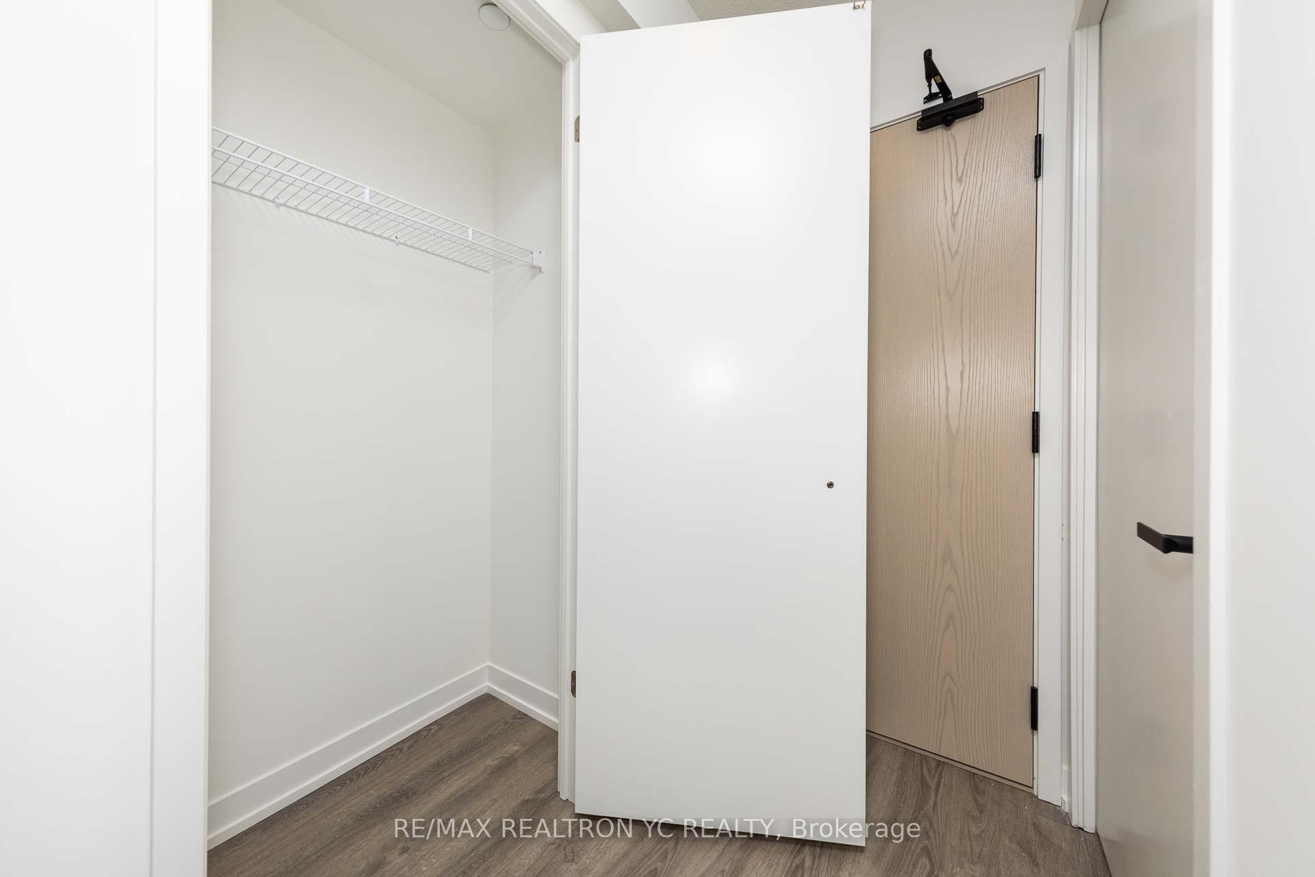 Photo 13 of Unit 3507, 195 Commerce Street, Vaughan, Vaughan Corporate Centre — HOMEH