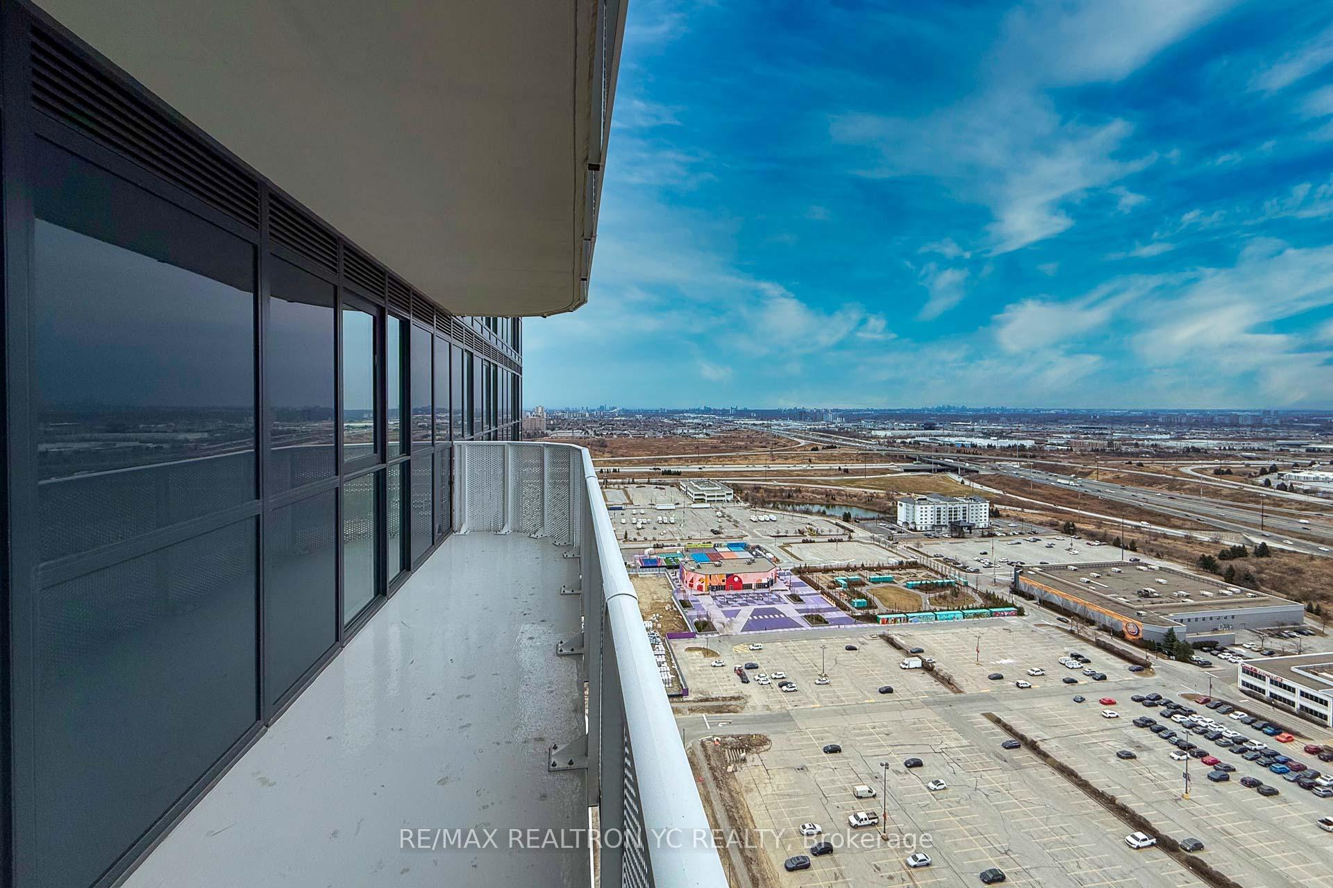 Photo 24 of Unit 3507, 195 Commerce Street, Vaughan, Vaughan Corporate Centre — HOMEH